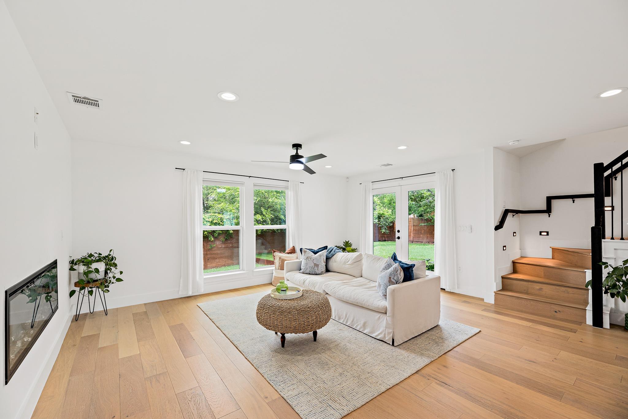 5700 Sutherlin Rd, Austin, TX 78723