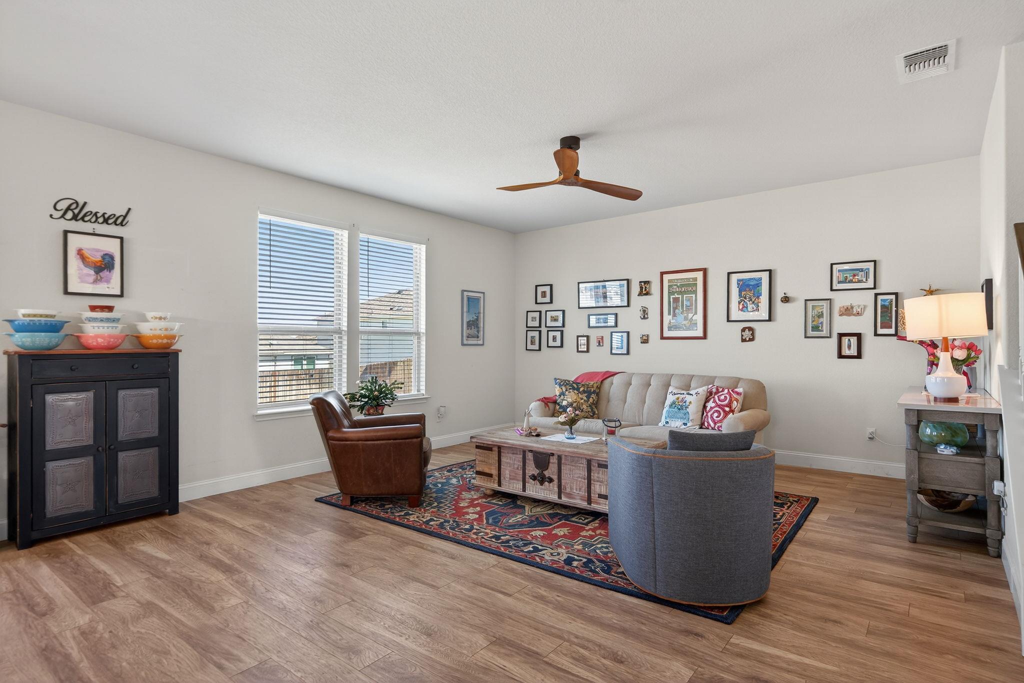 613 Whitman Ave, Georgetown, TX 78626