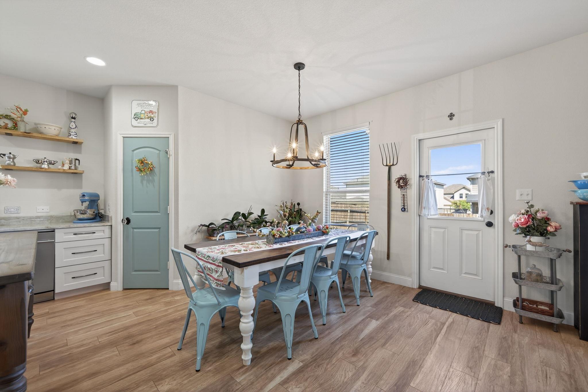 613 Whitman Ave, Georgetown, TX 78626