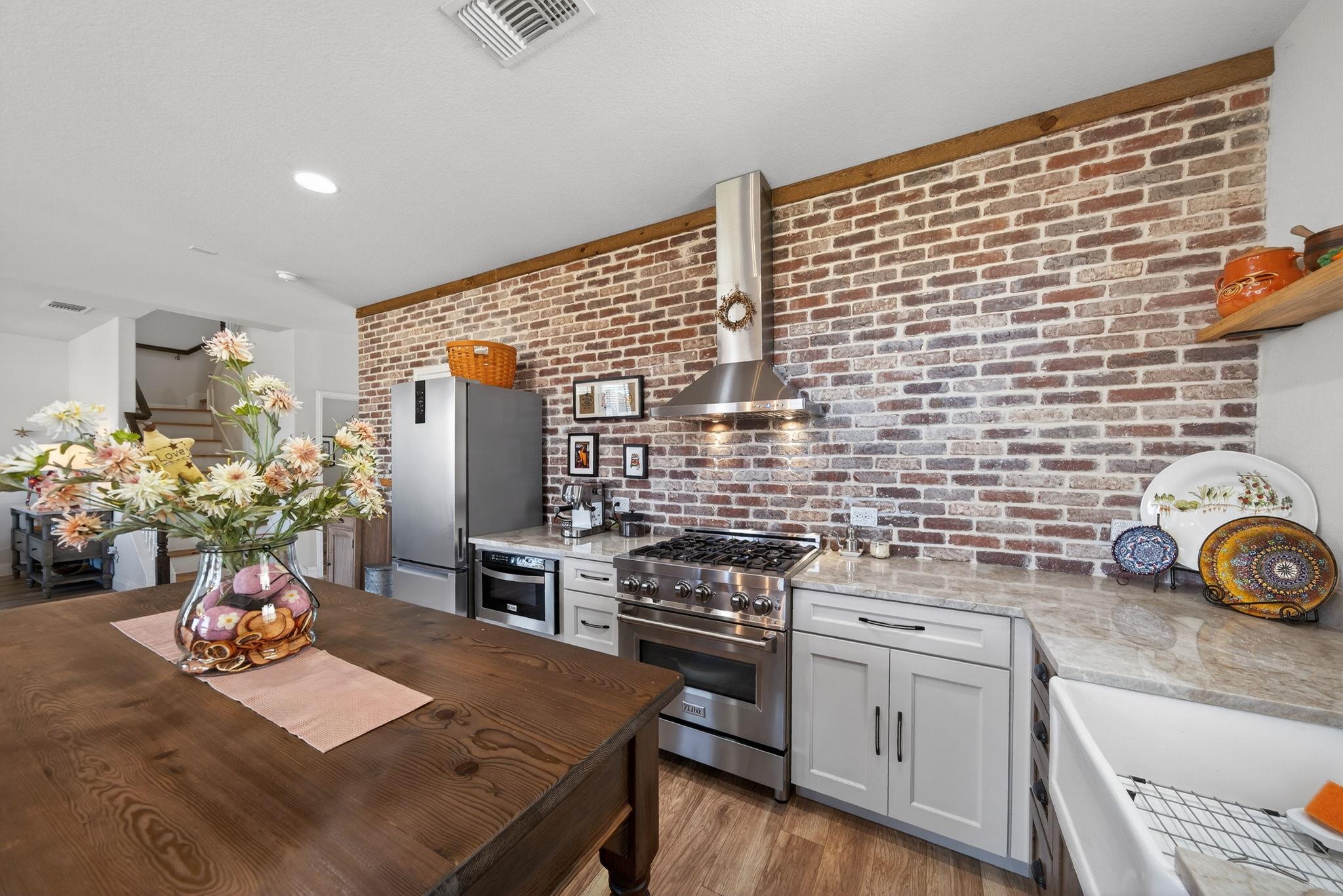 613 Whitman Ave, Georgetown, TX 78626