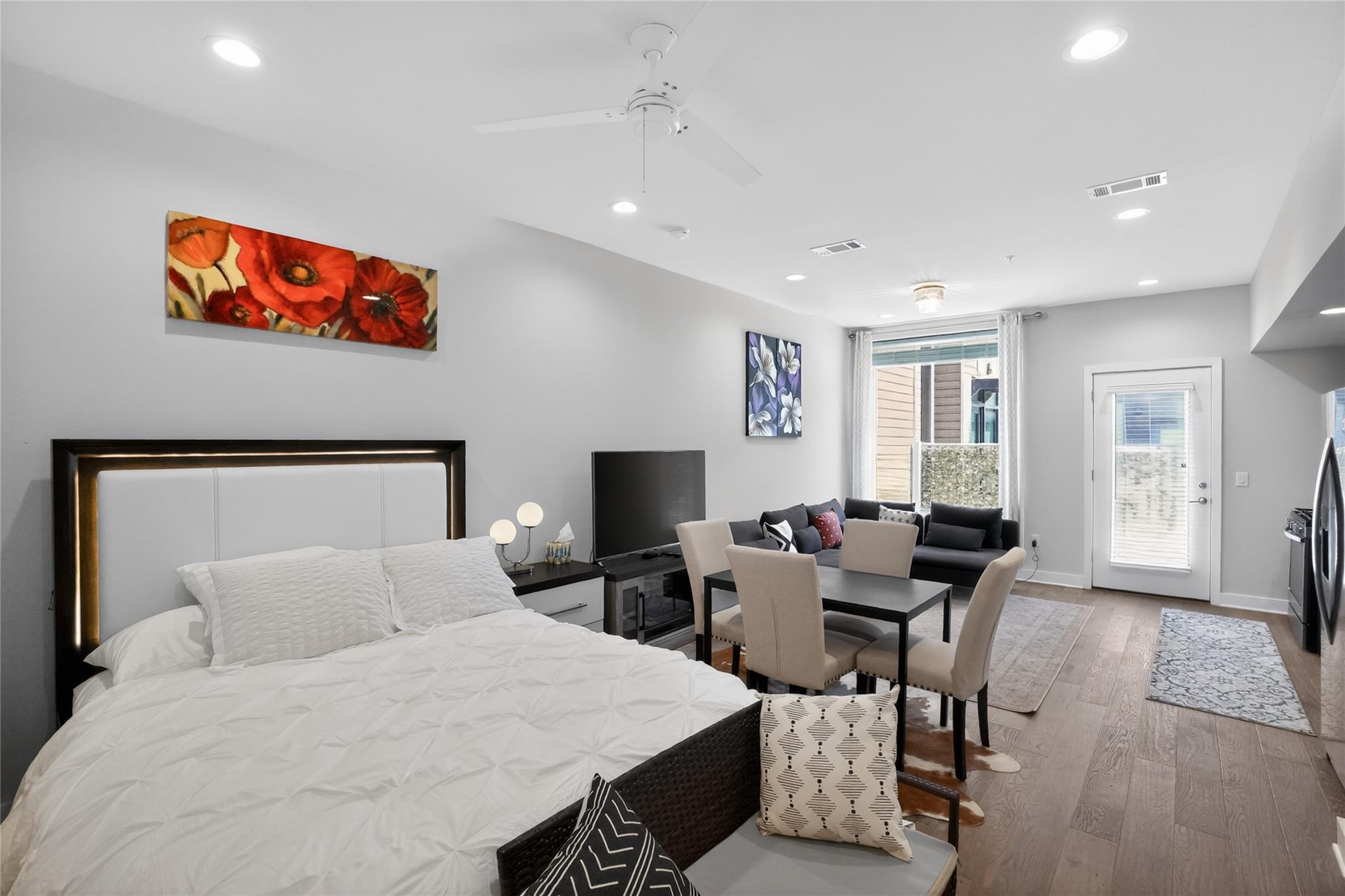 1800 E 4th St # 202, Austin, TX 78702