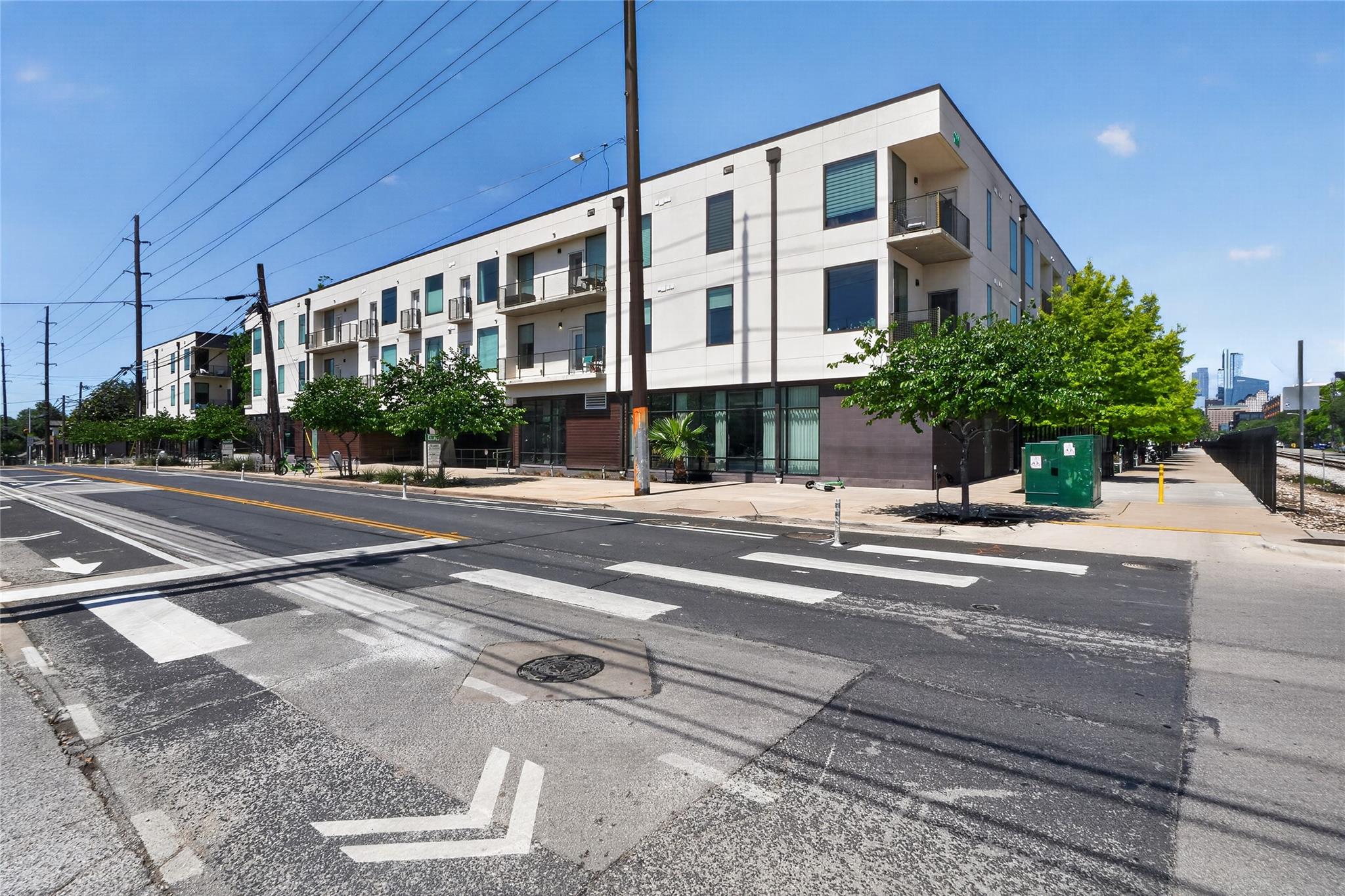 1800 E 4th St # 202, Austin, TX 78702