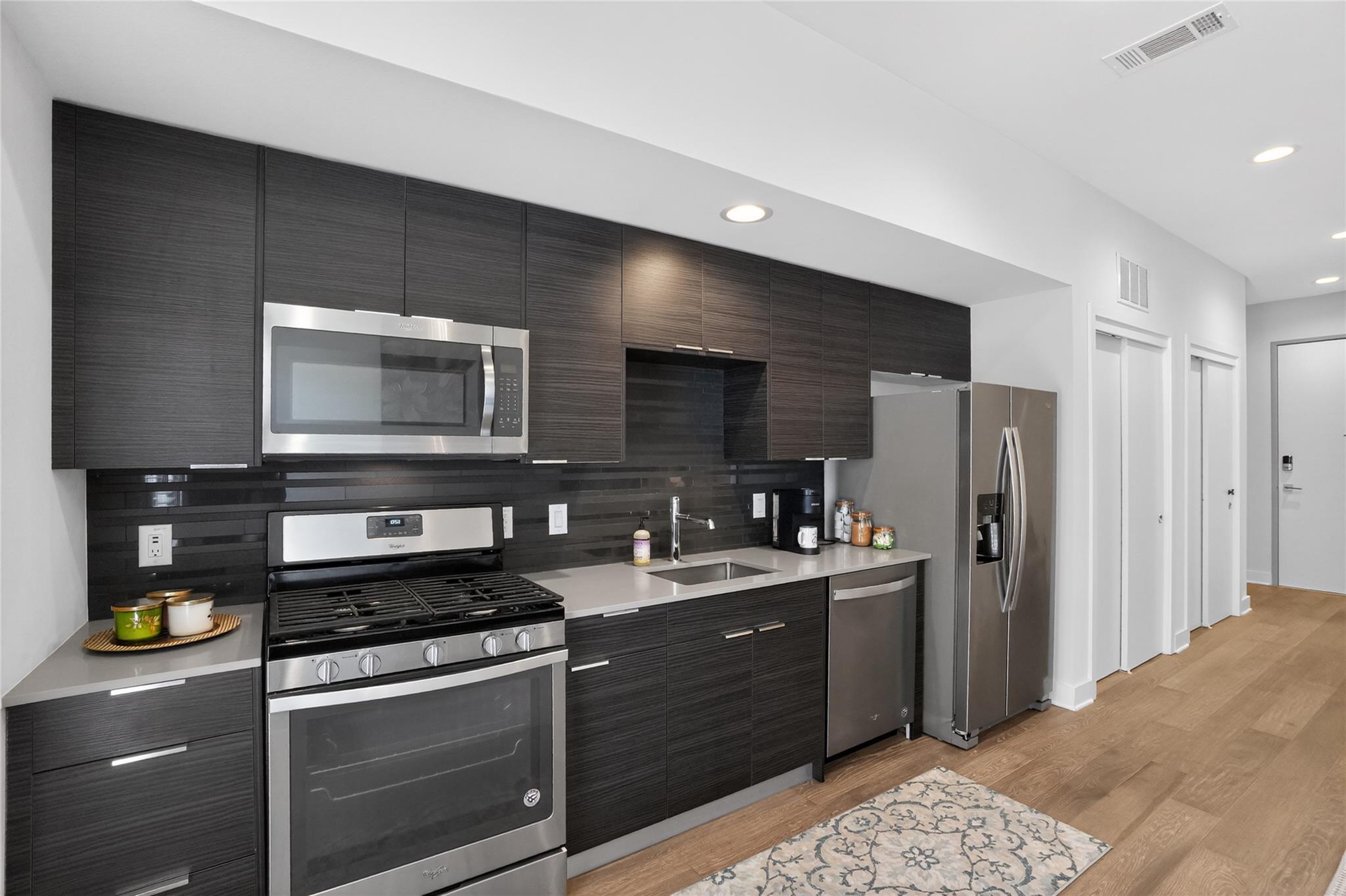 1800 E 4th St # 202, Austin, TX 78702
