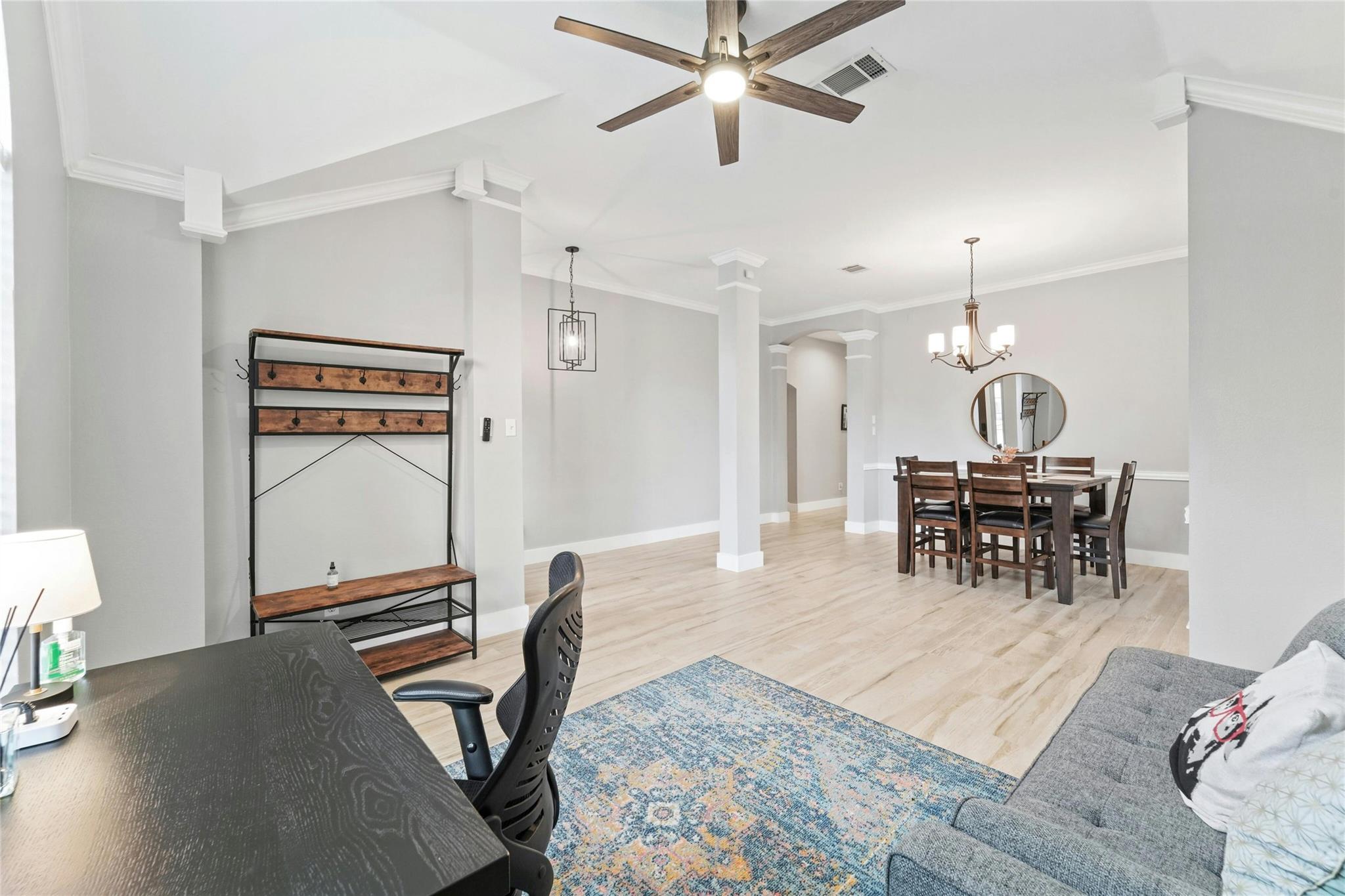 1841 Montana Sky Dr, Austin, TX 78727