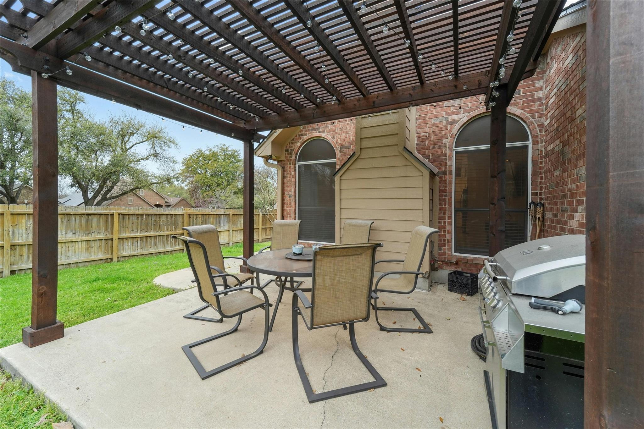 1841 Montana Sky Dr, Austin, TX 78727