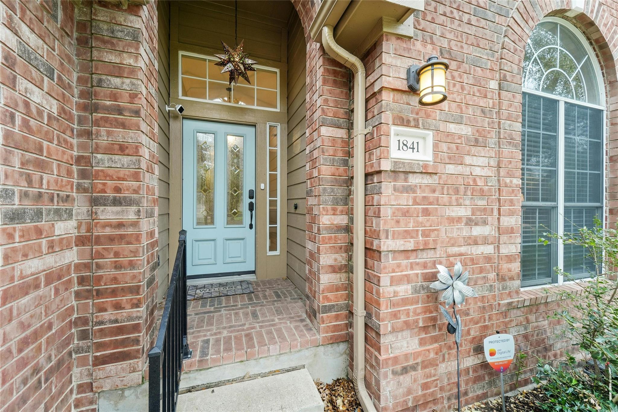 1841 Montana Sky Dr, Austin, TX 78727