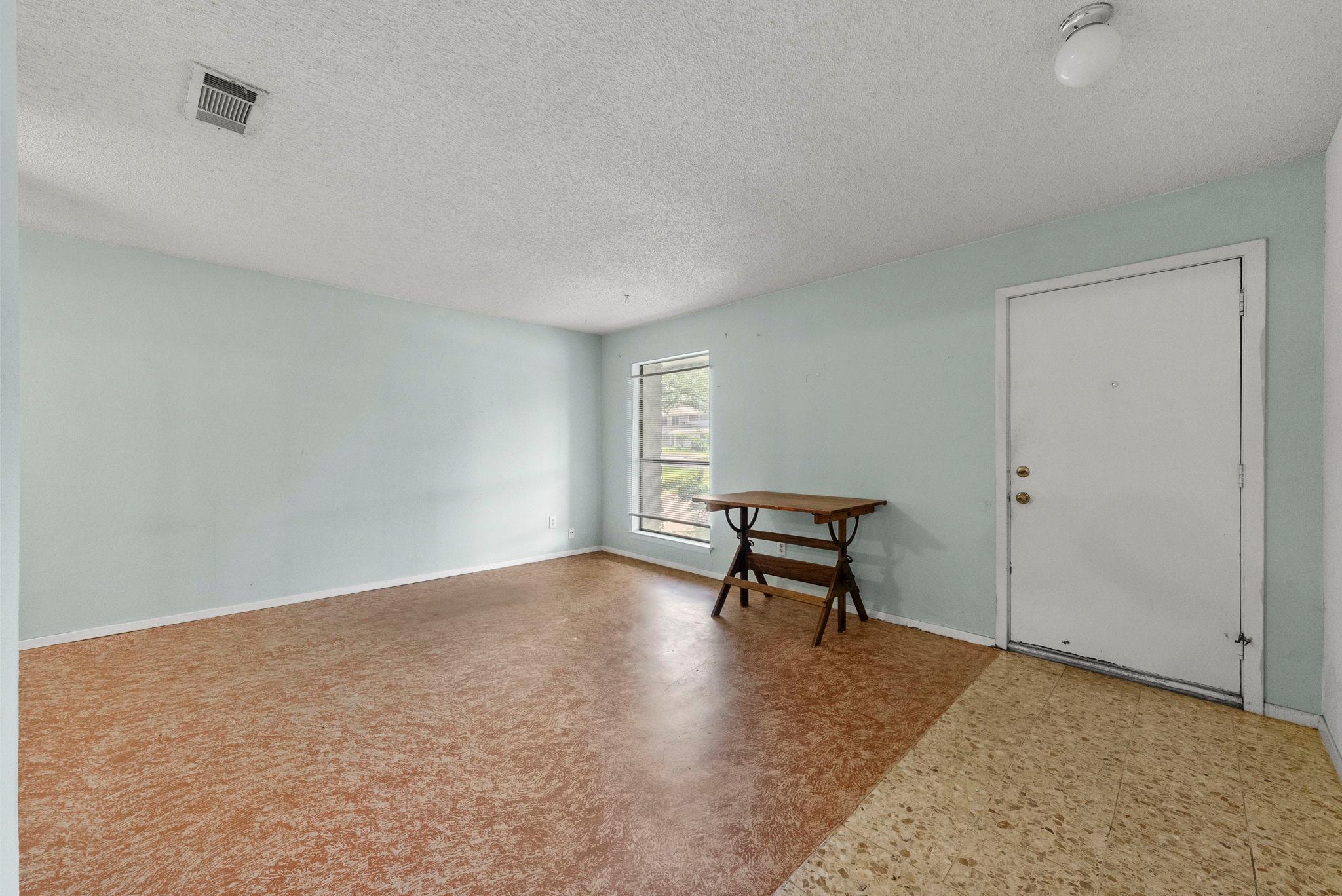 12332 Deerbrook Trl, Austin, TX 78750