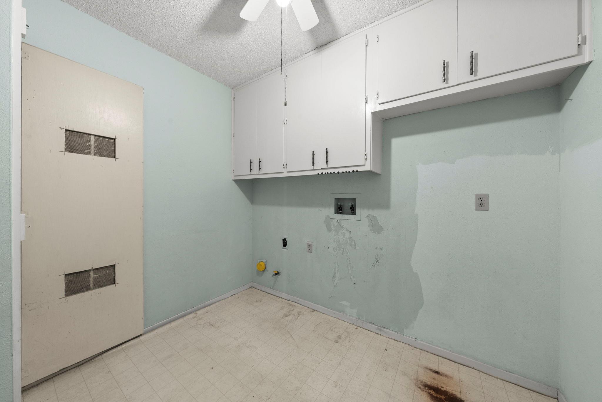 12332 Deerbrook Trl, Austin, TX 78750