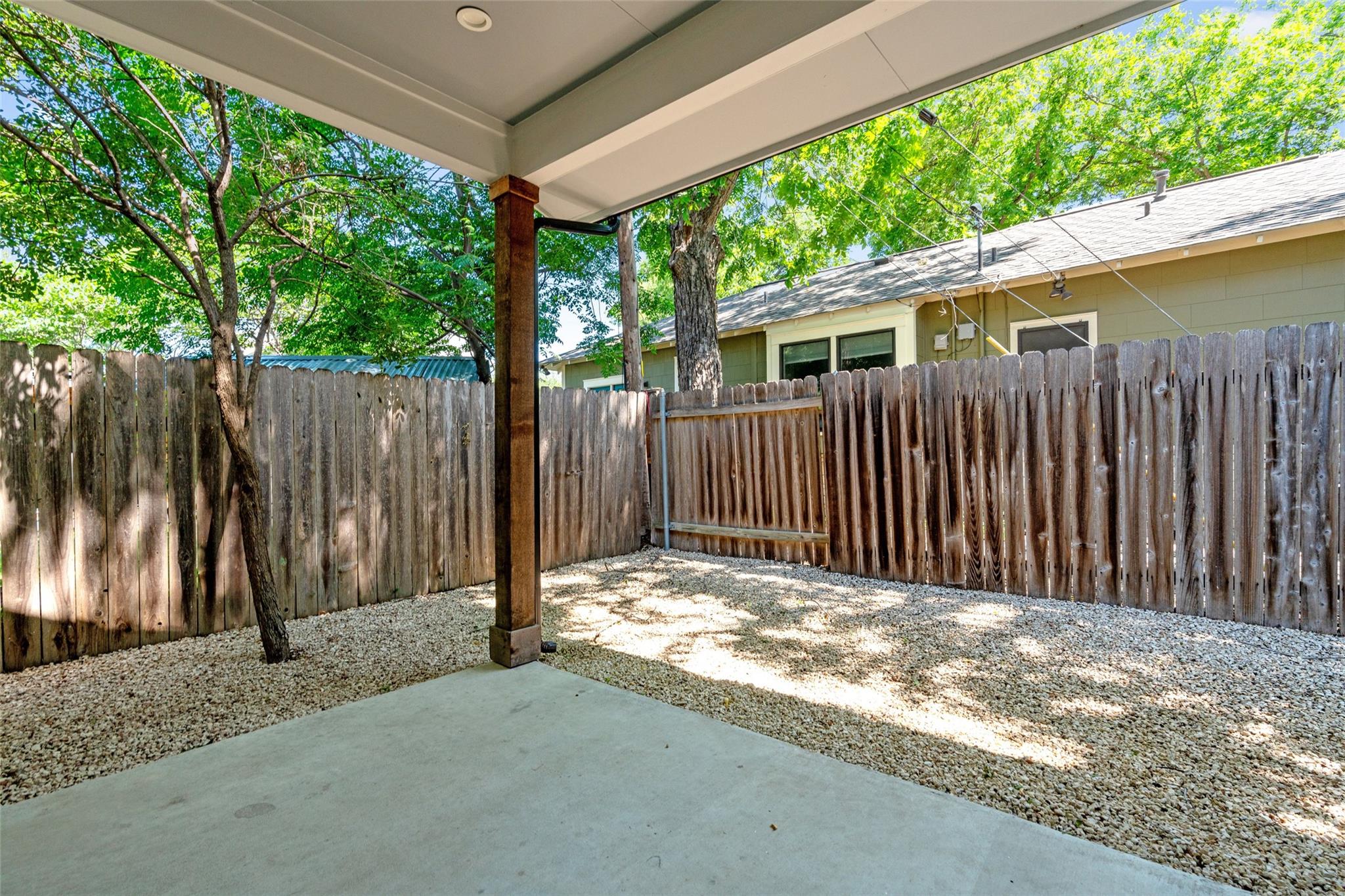 5200 Grover Ave, Austin, TX 78756