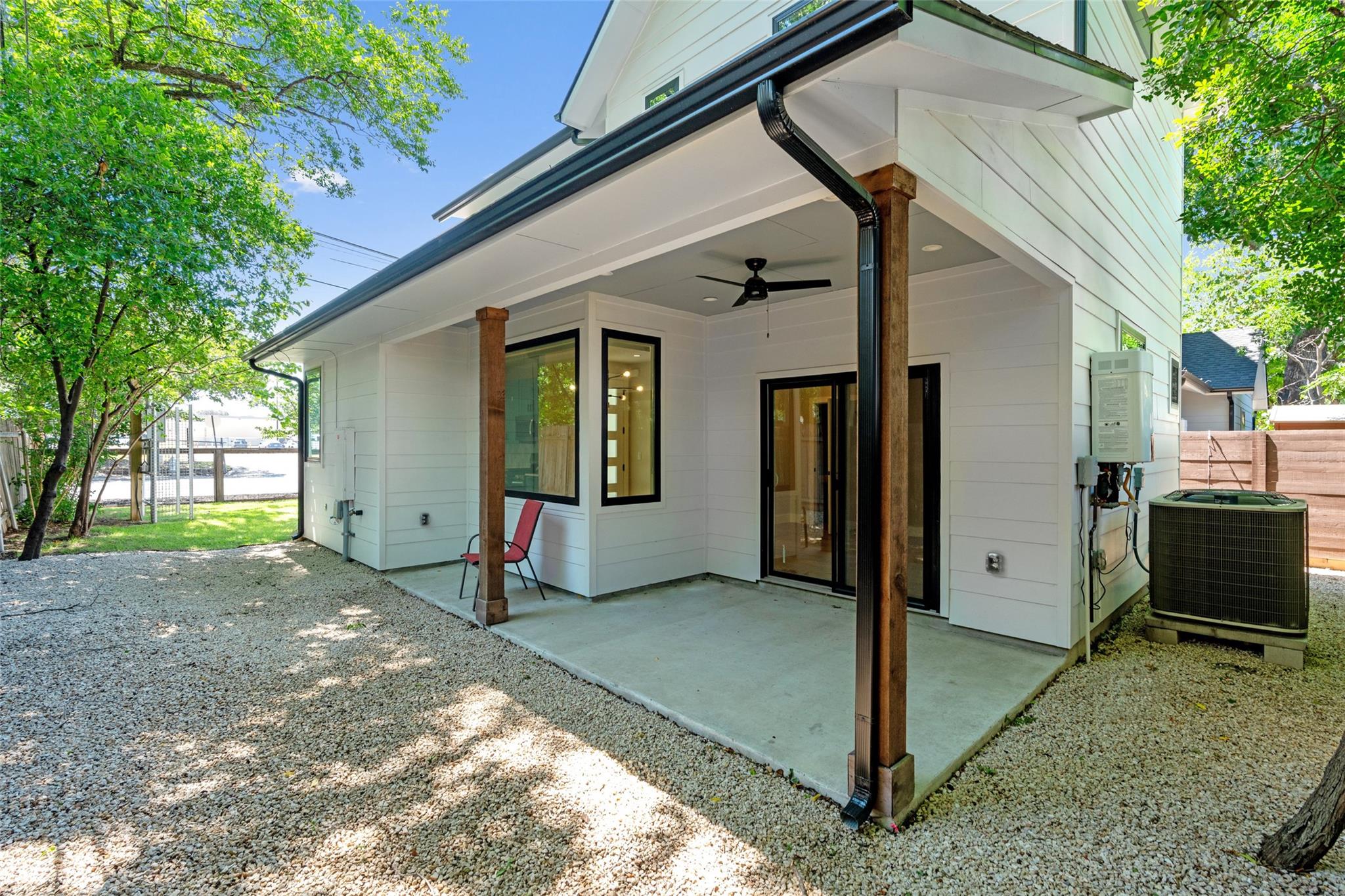 5200 Grover Ave, Austin, TX 78756