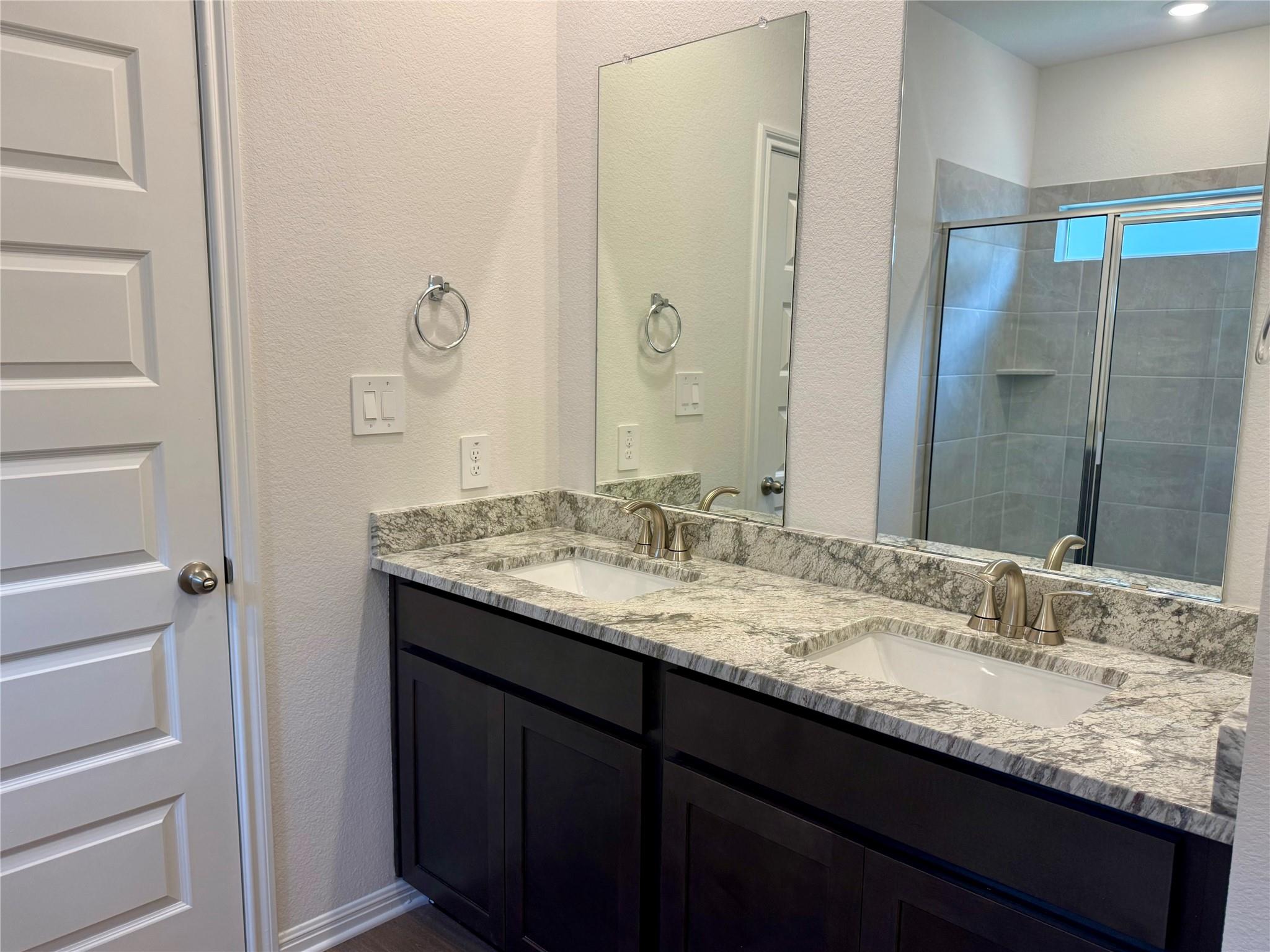 785 Sue Peaks Loop, Dripping Springs, TX 78620