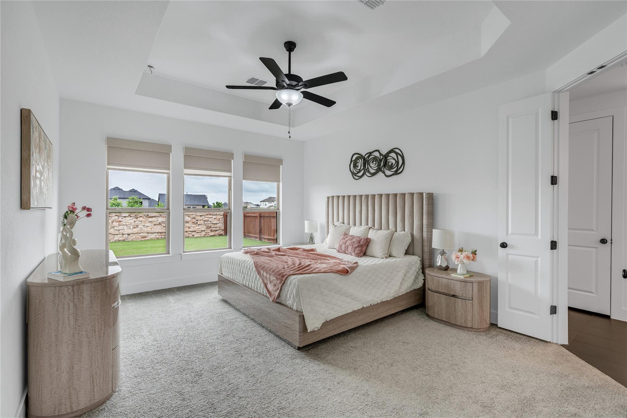 404 Hollister Dr, Liberty Hill, TX 78642