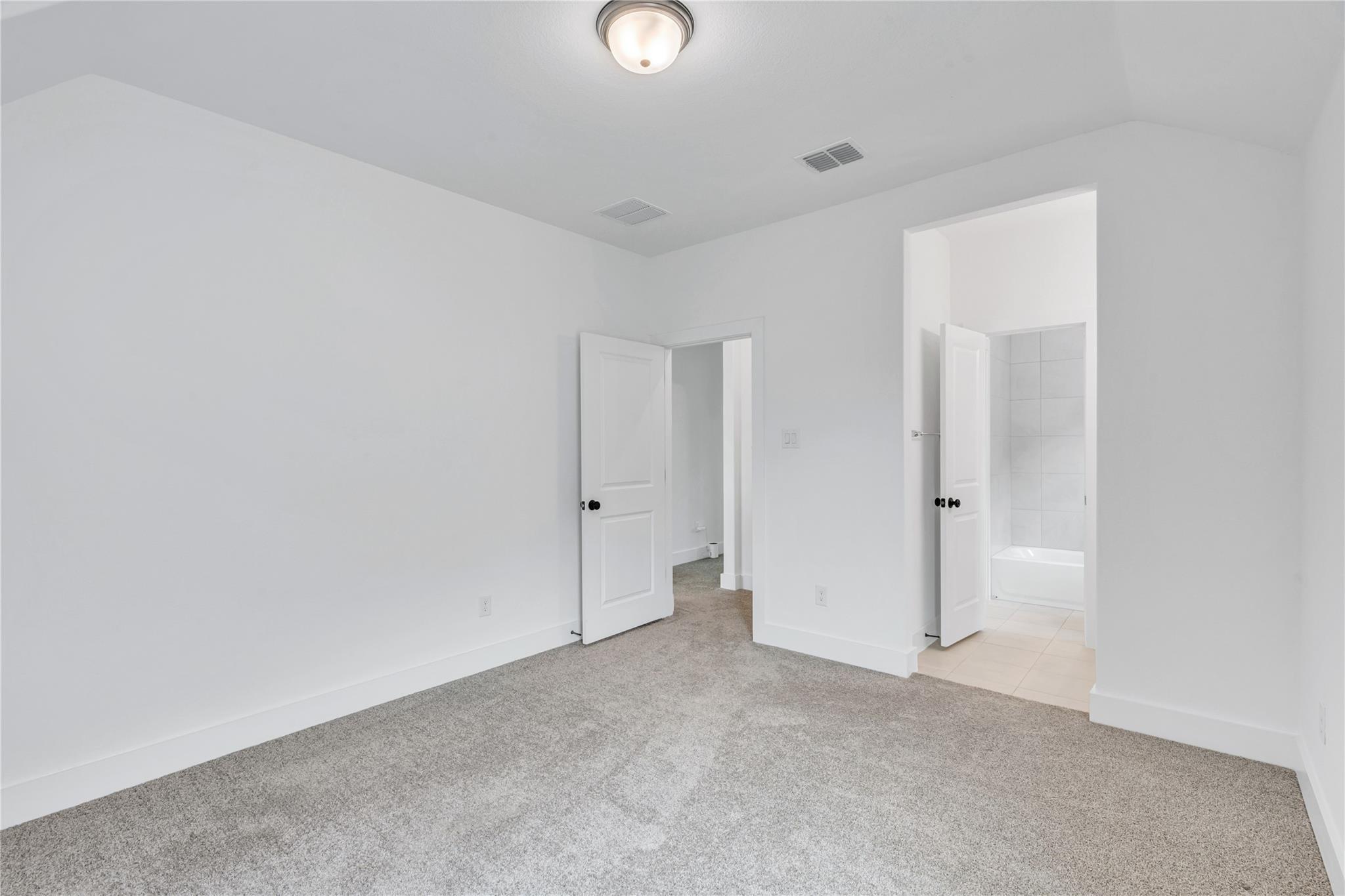 404 Hollister Dr, Liberty Hill, TX 78642
