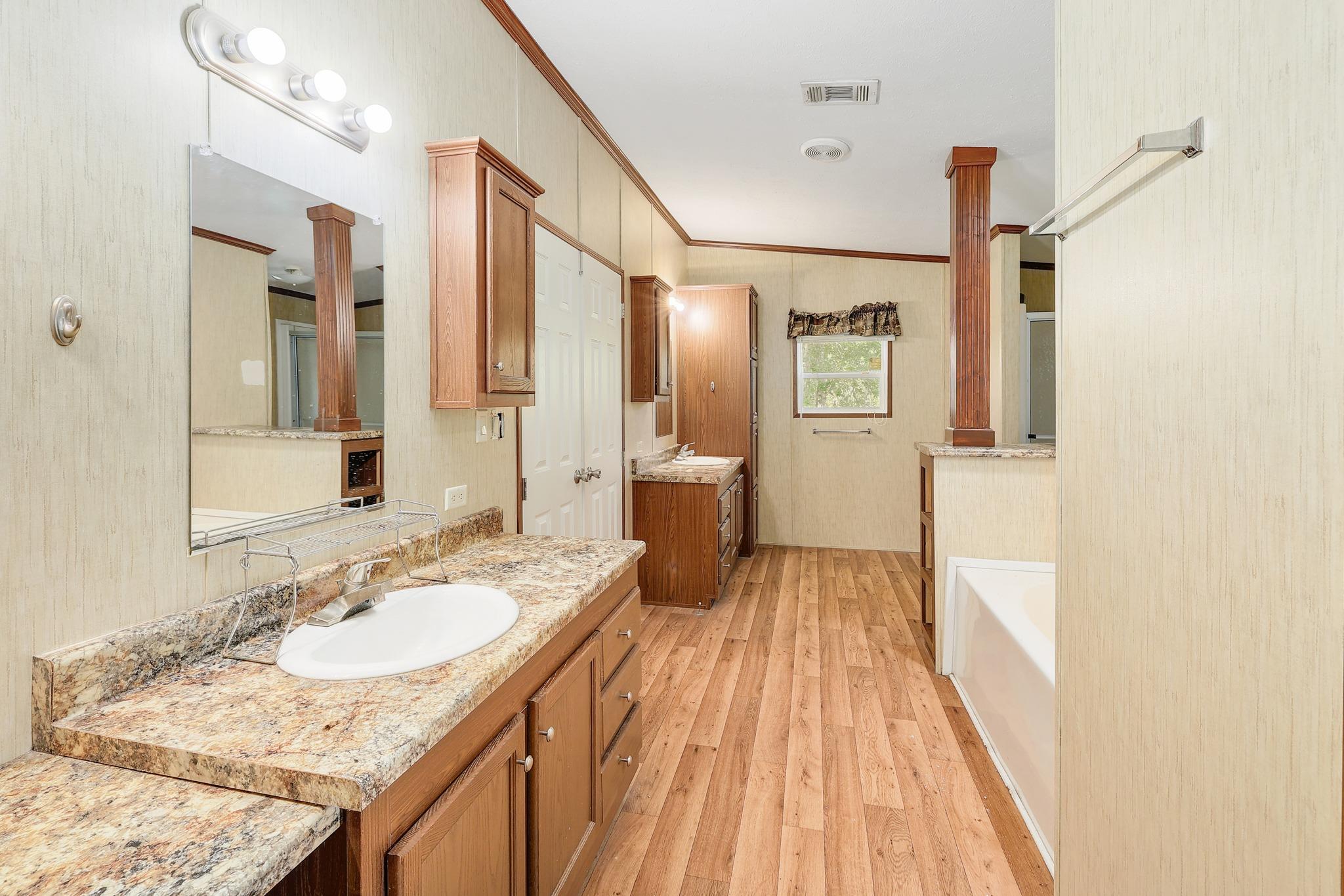 3527 N US Hwy 281, Burnet, TX 78611