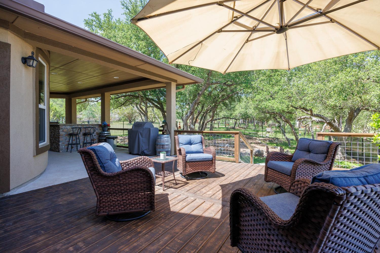 128 Portulaca Ct, Driftwood, TX 78619