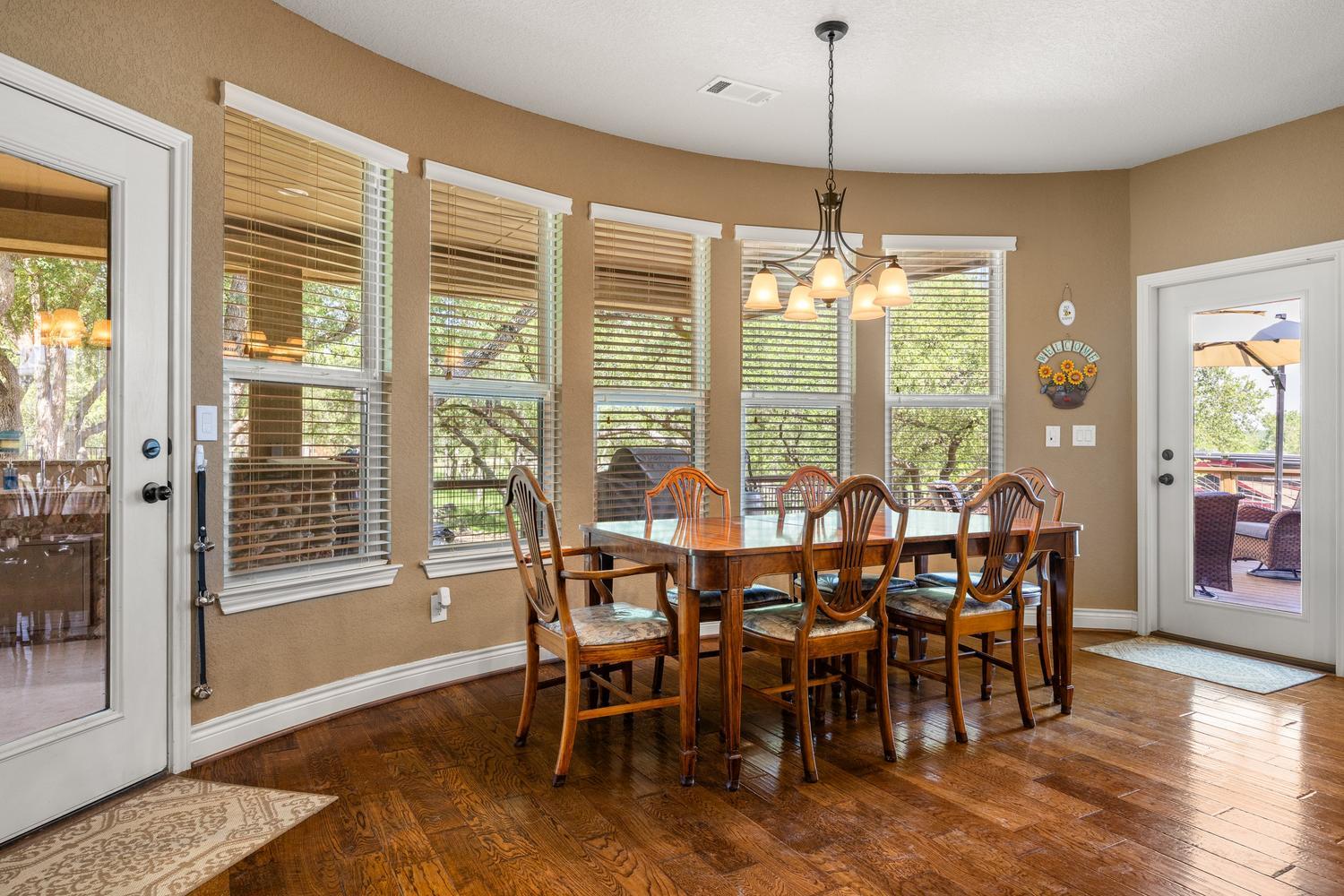 128 Portulaca Ct, Driftwood, TX 78619