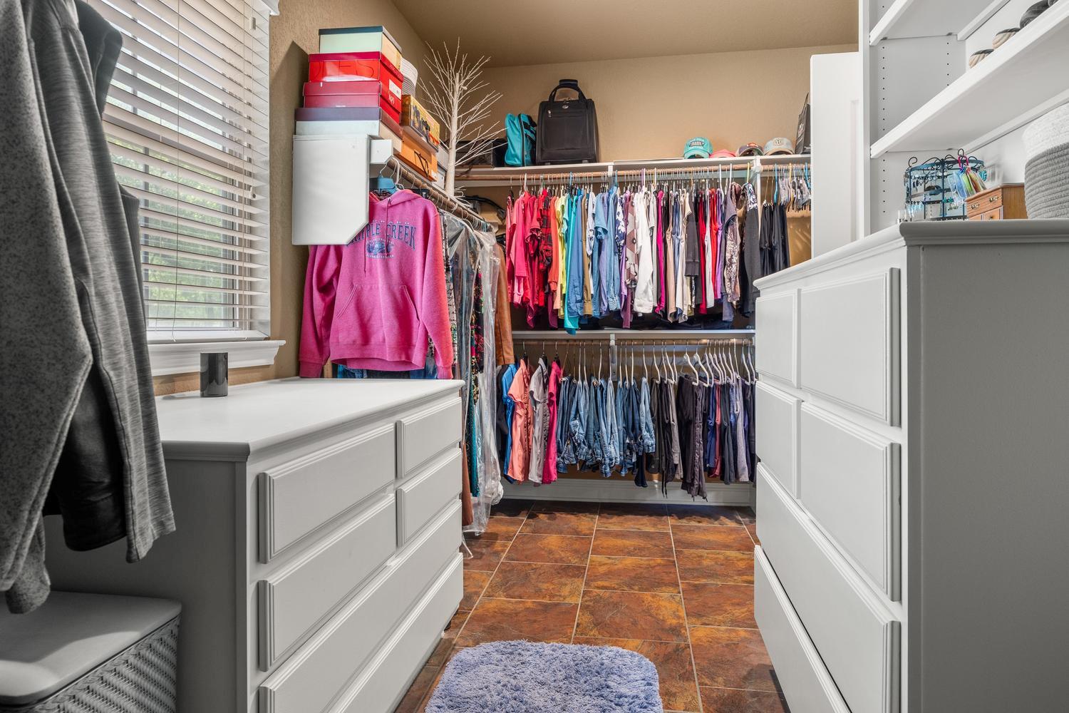 128 Portulaca Ct, Driftwood, TX 78619