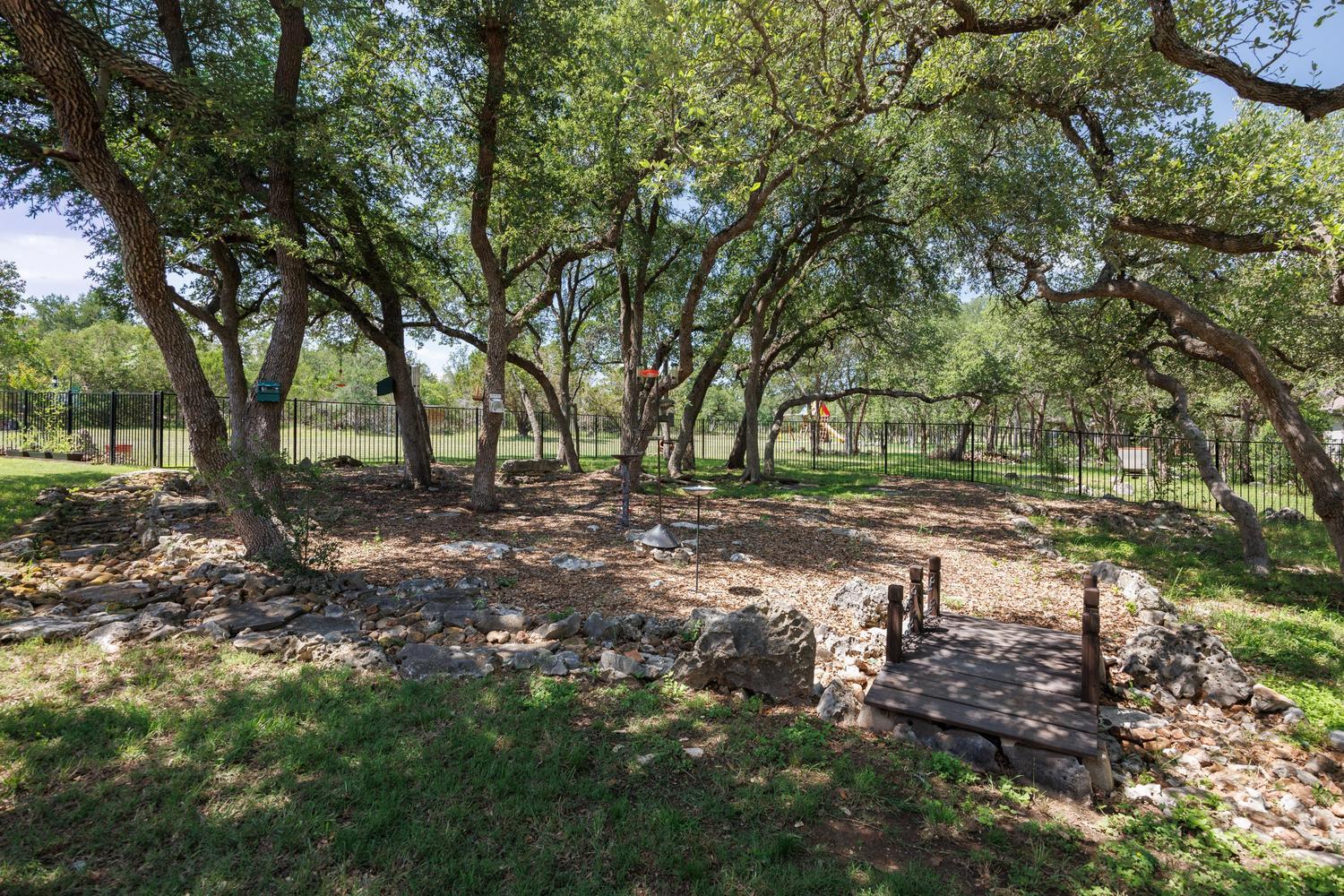 128 Portulaca Ct, Driftwood, TX 78619