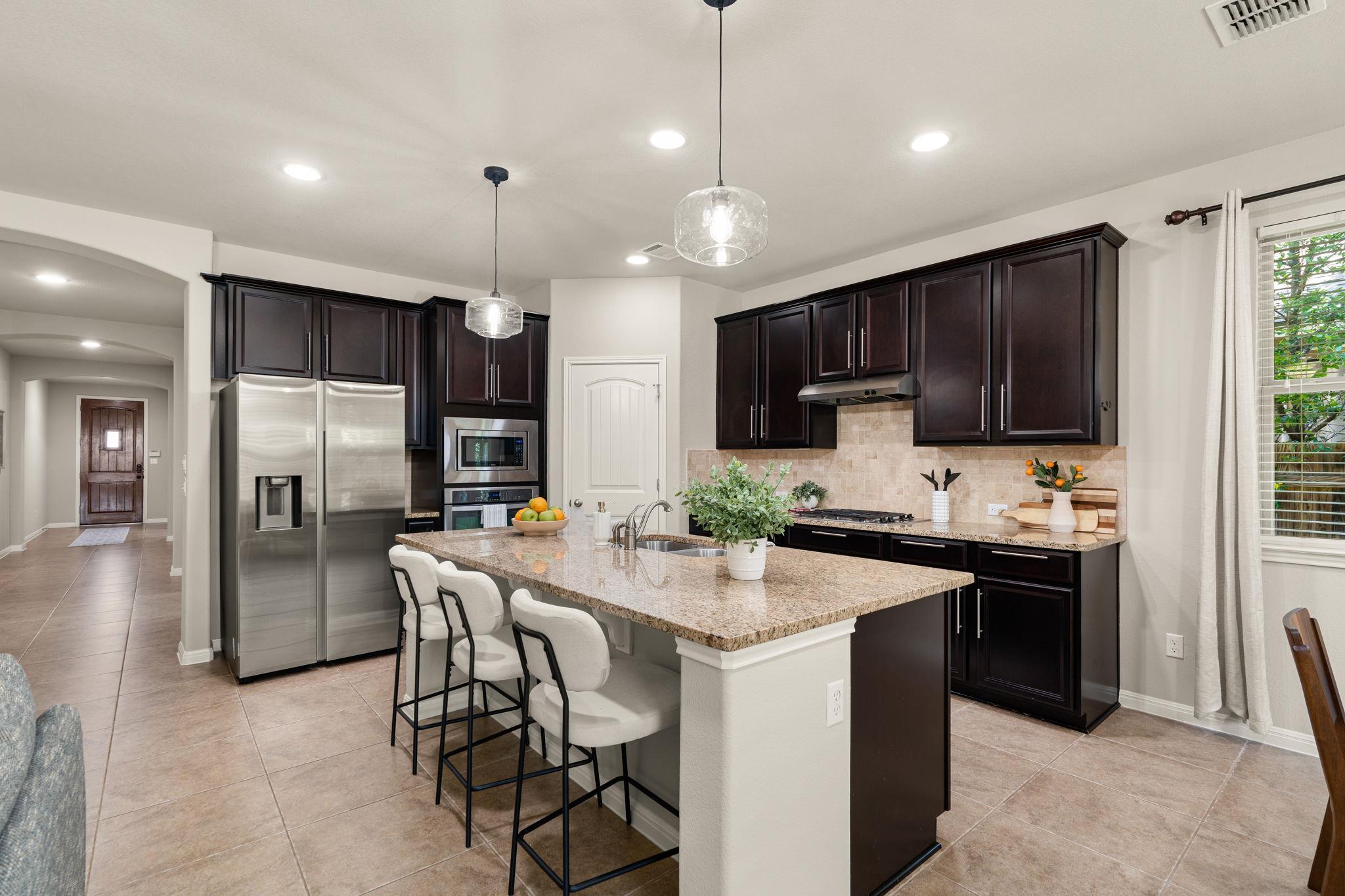 608 Purtis Creek Ln, Georgetown, TX 78628