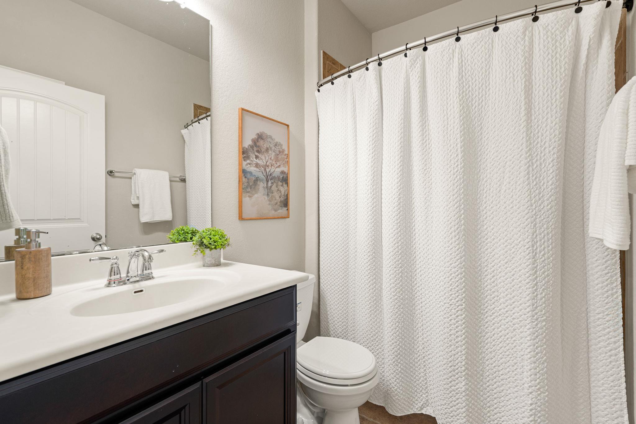 608 Purtis Creek Ln, Georgetown, TX 78628