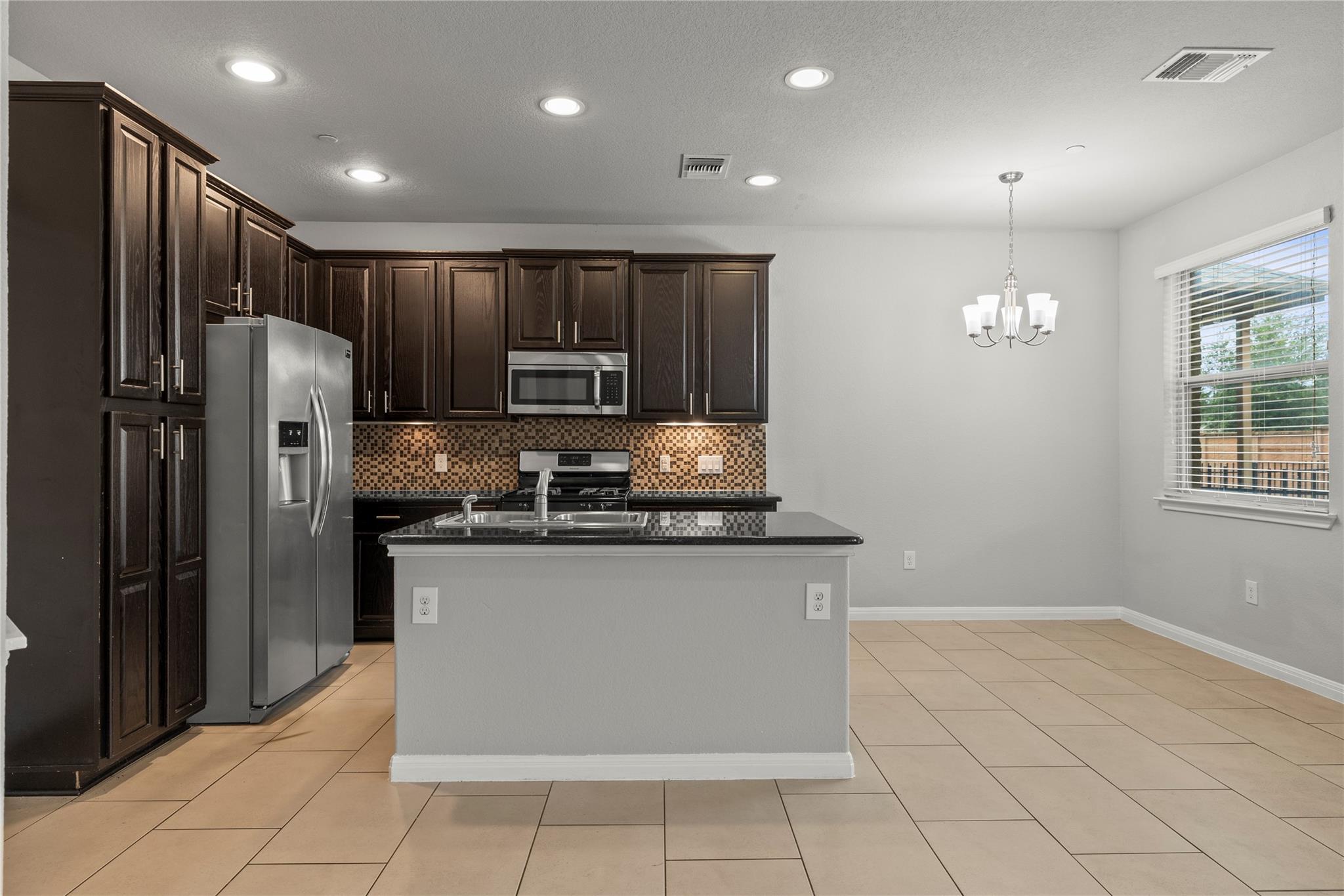 1001 Zodiac Ln # 38, Round Rock, TX 78665
