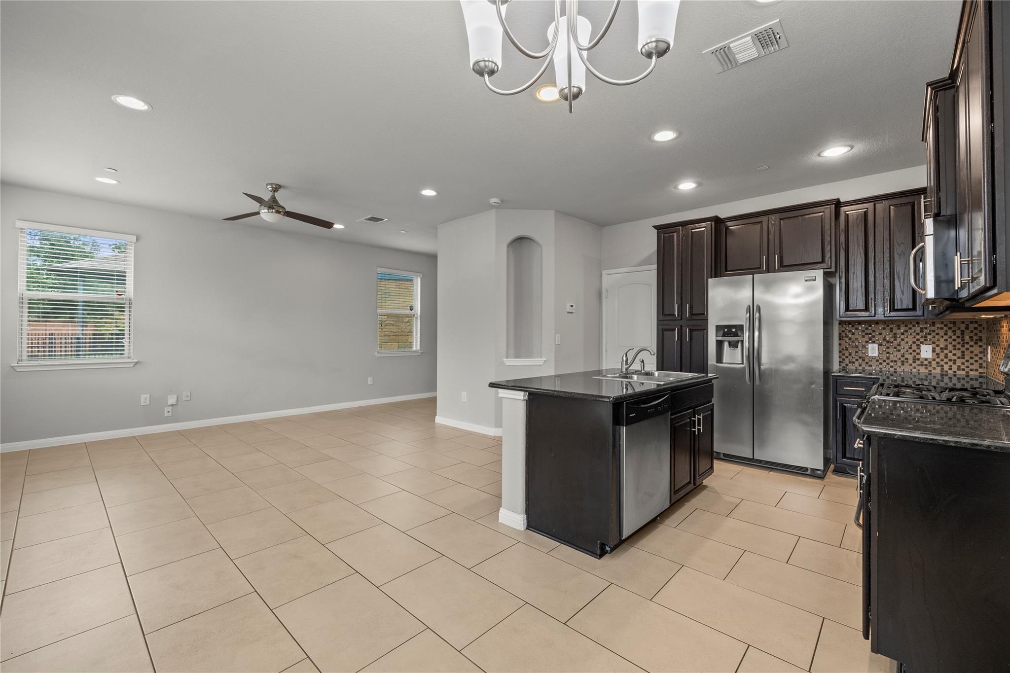 1001 Zodiac Ln # 38, Round Rock, TX 78665