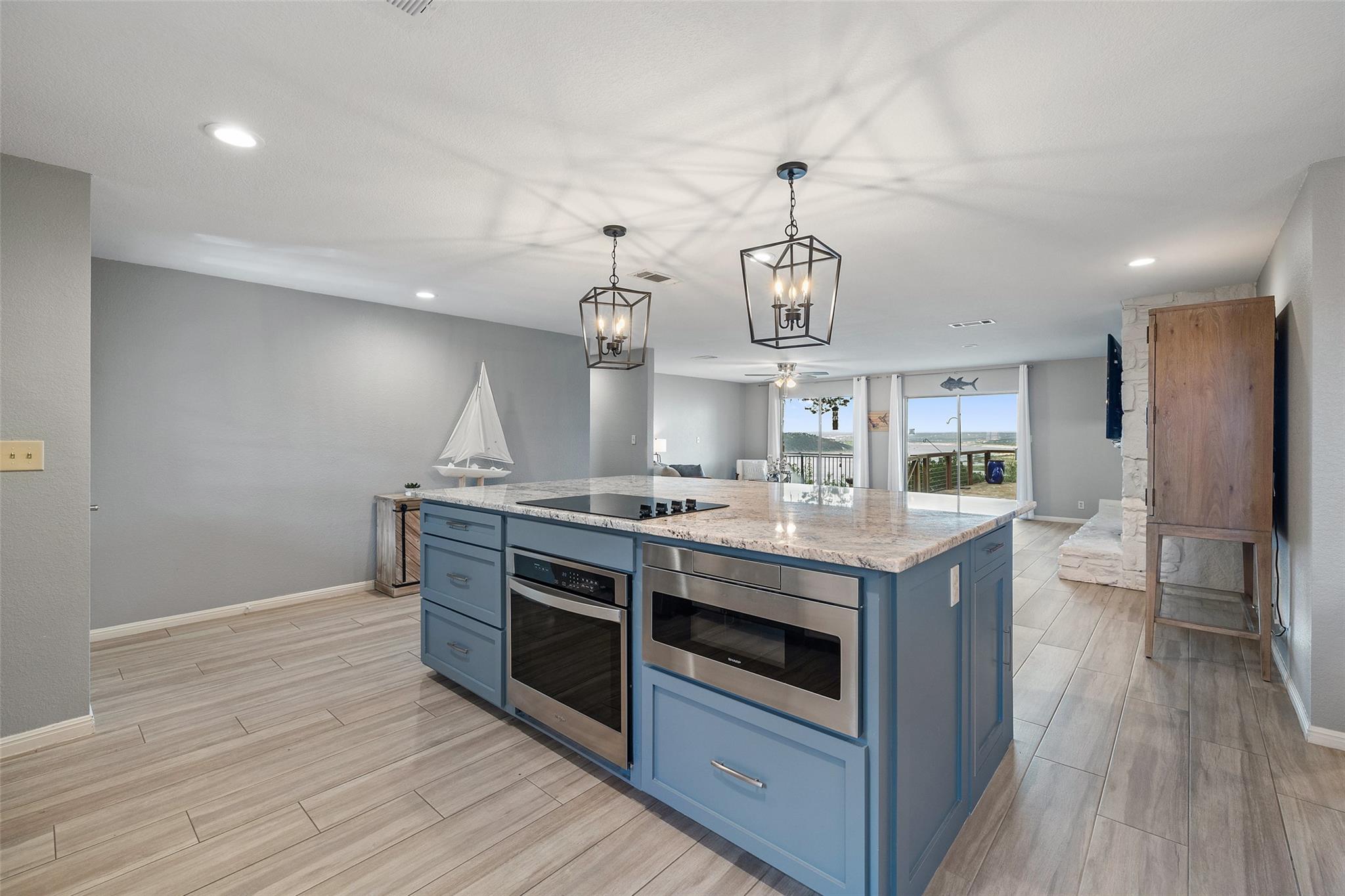 2918 Thurman Rd, Lago Vista, TX 78645