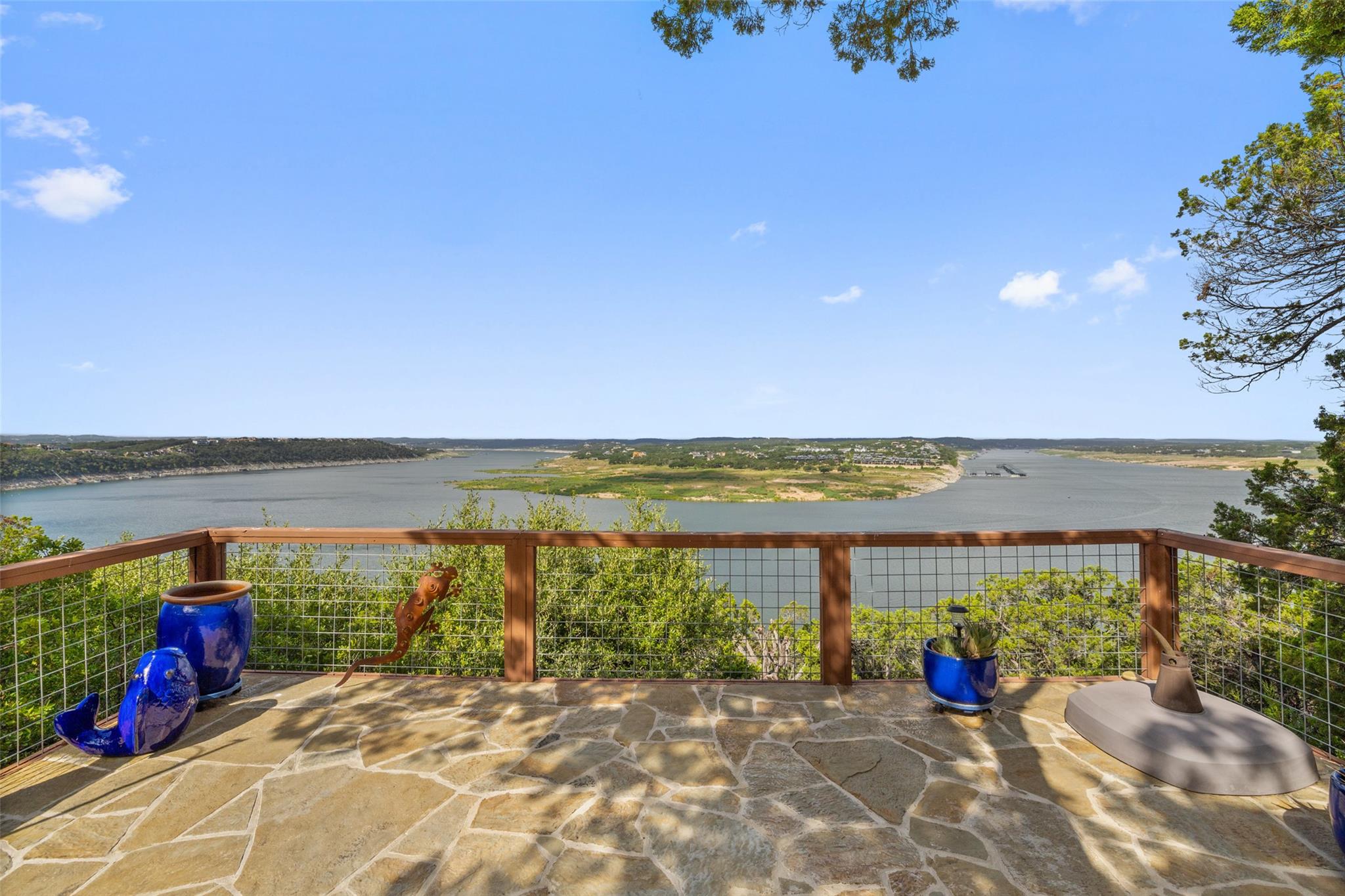 2918 Thurman Rd, Lago Vista, TX 78645
