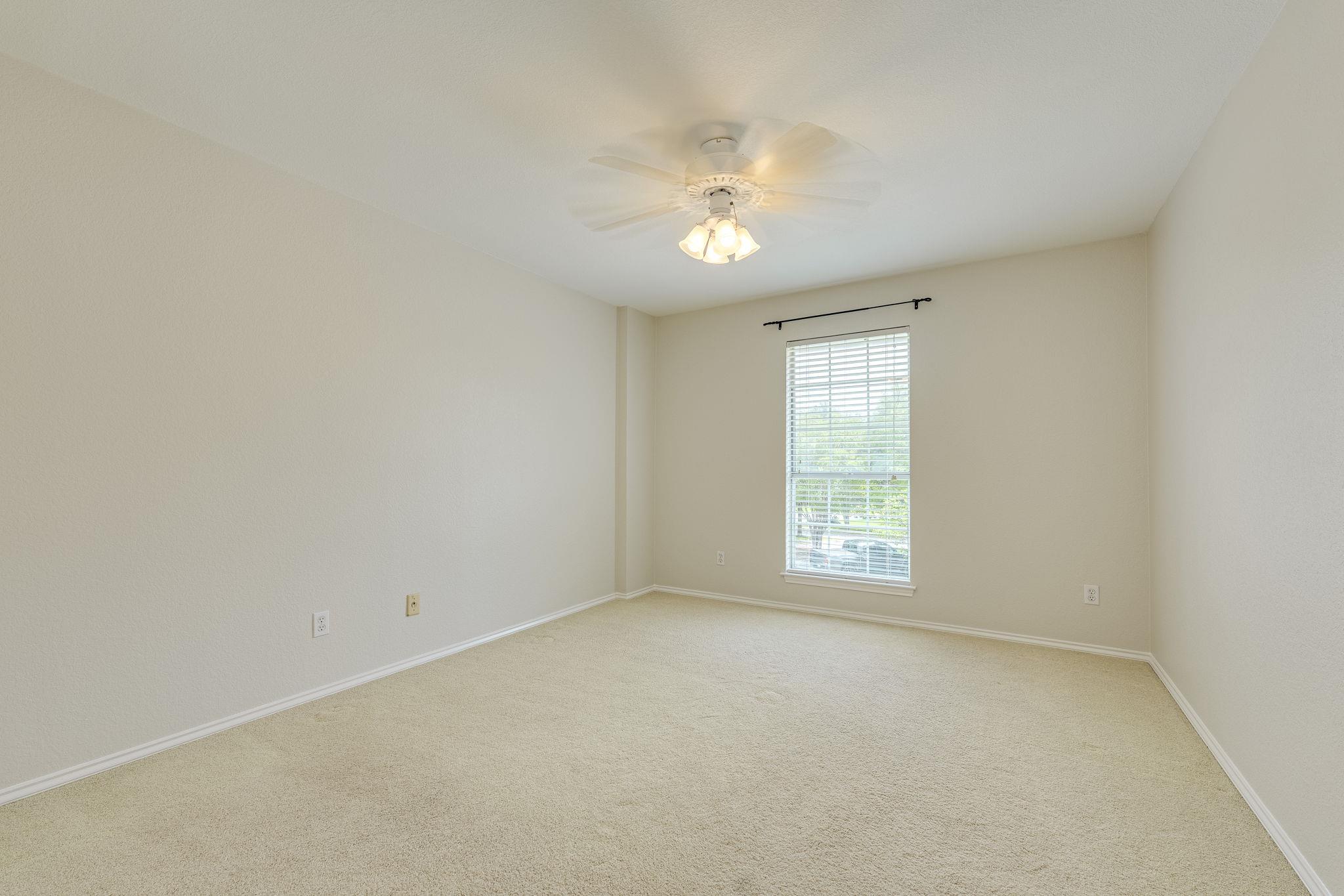 904 BROOKSIDE Ct, Round Rock, TX 78681
