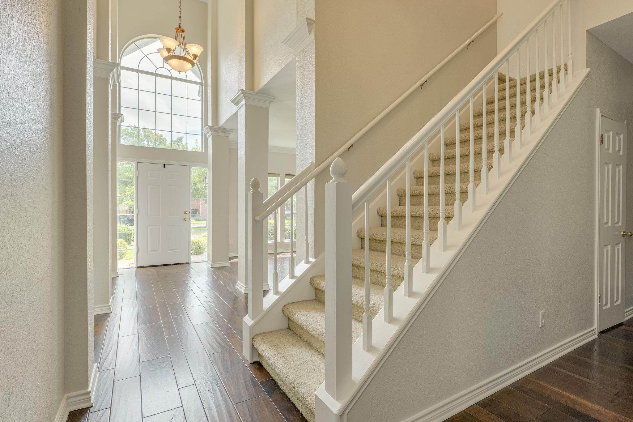 904 BROOKSIDE Ct, Round Rock, TX 78681
