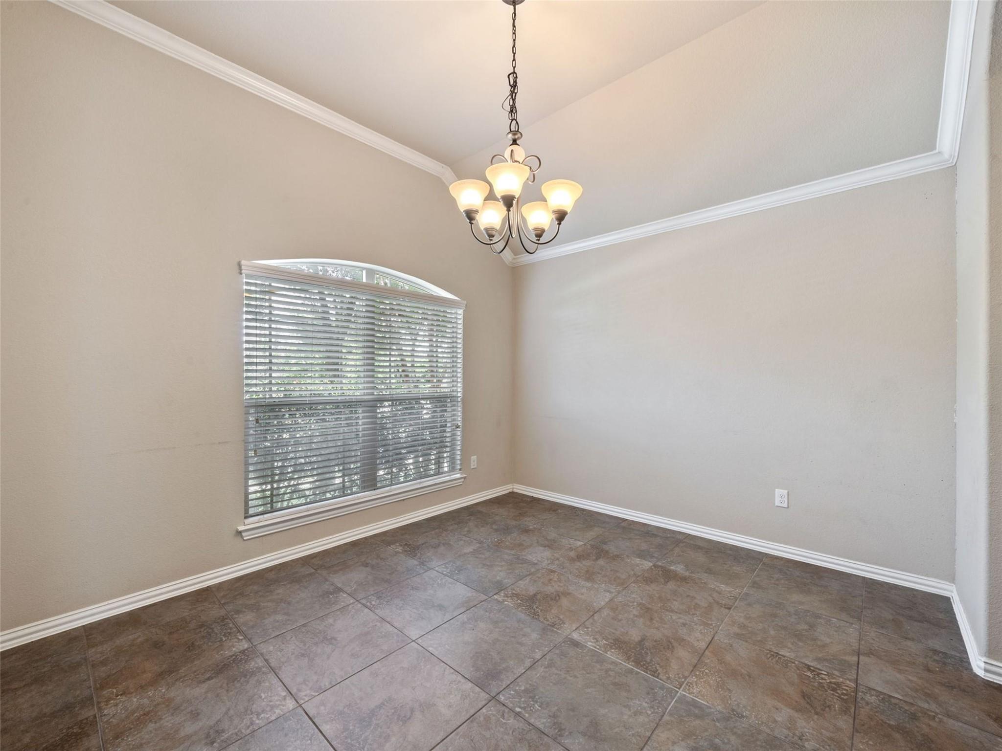 1905 Meandering Meadows Dr, Pflugerville, TX 78660