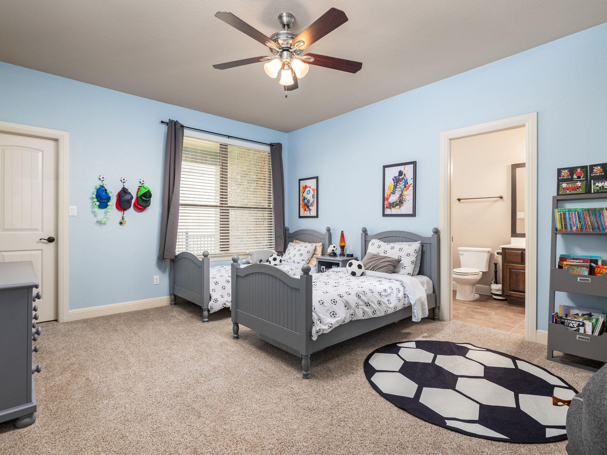 8808 Flycatcher Ct, Austin, TX 78738