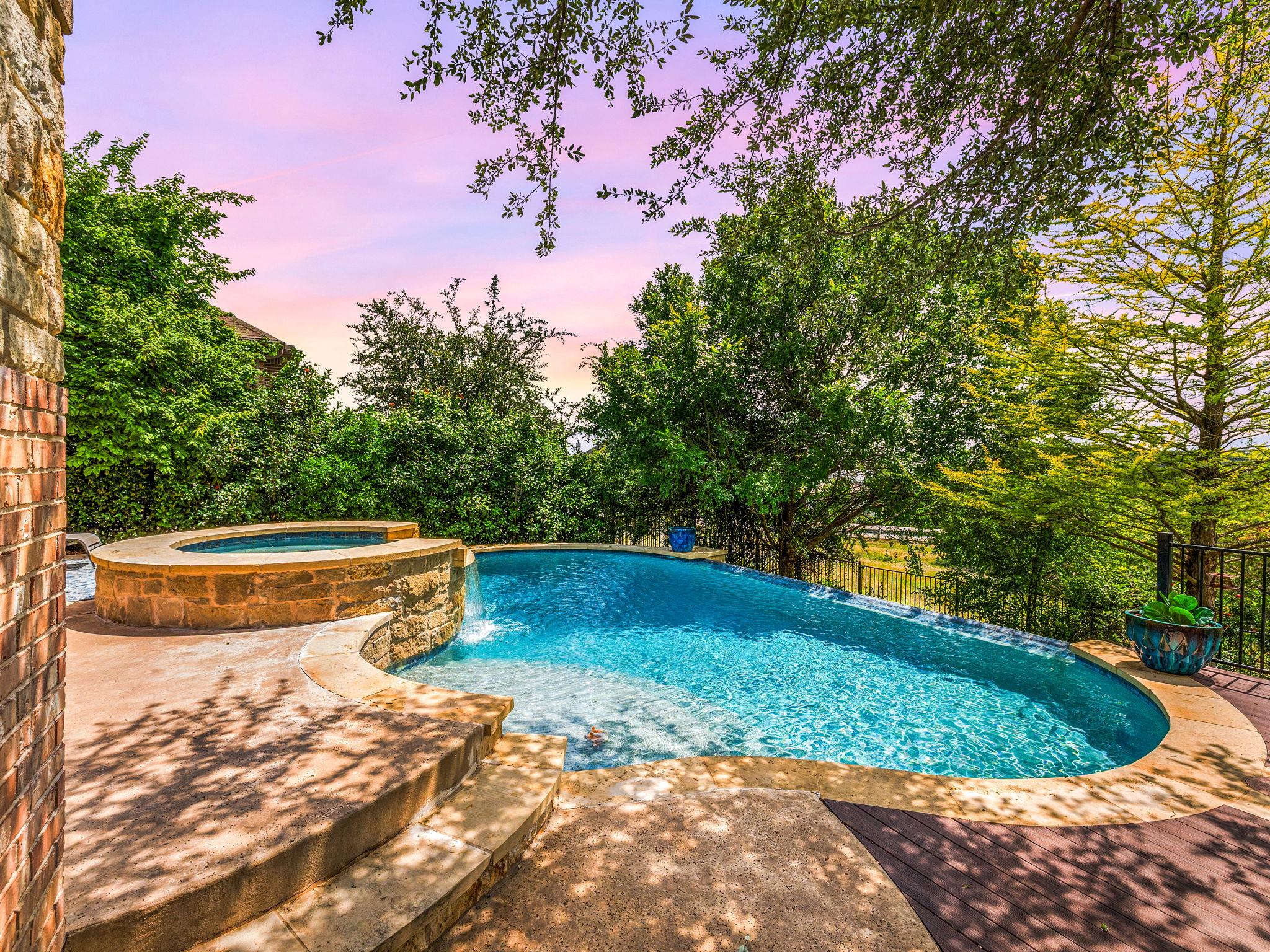 8808 Flycatcher Ct, Austin, TX 78738