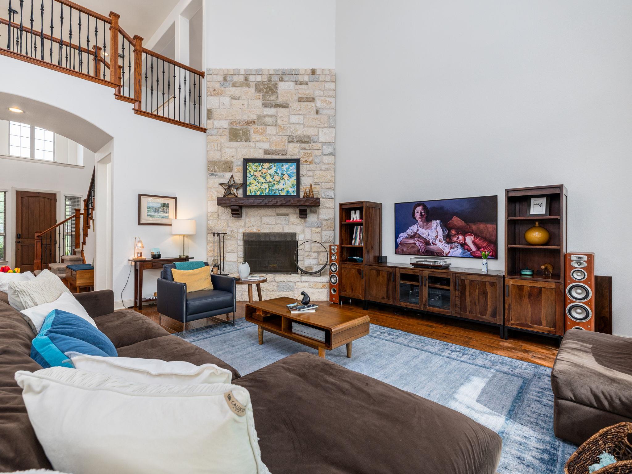 8808 Flycatcher Ct, Austin, TX 78738