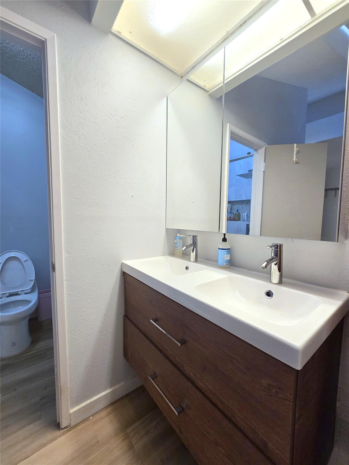 7122 Wood Hollow Dr # 56, Austin, TX 78731