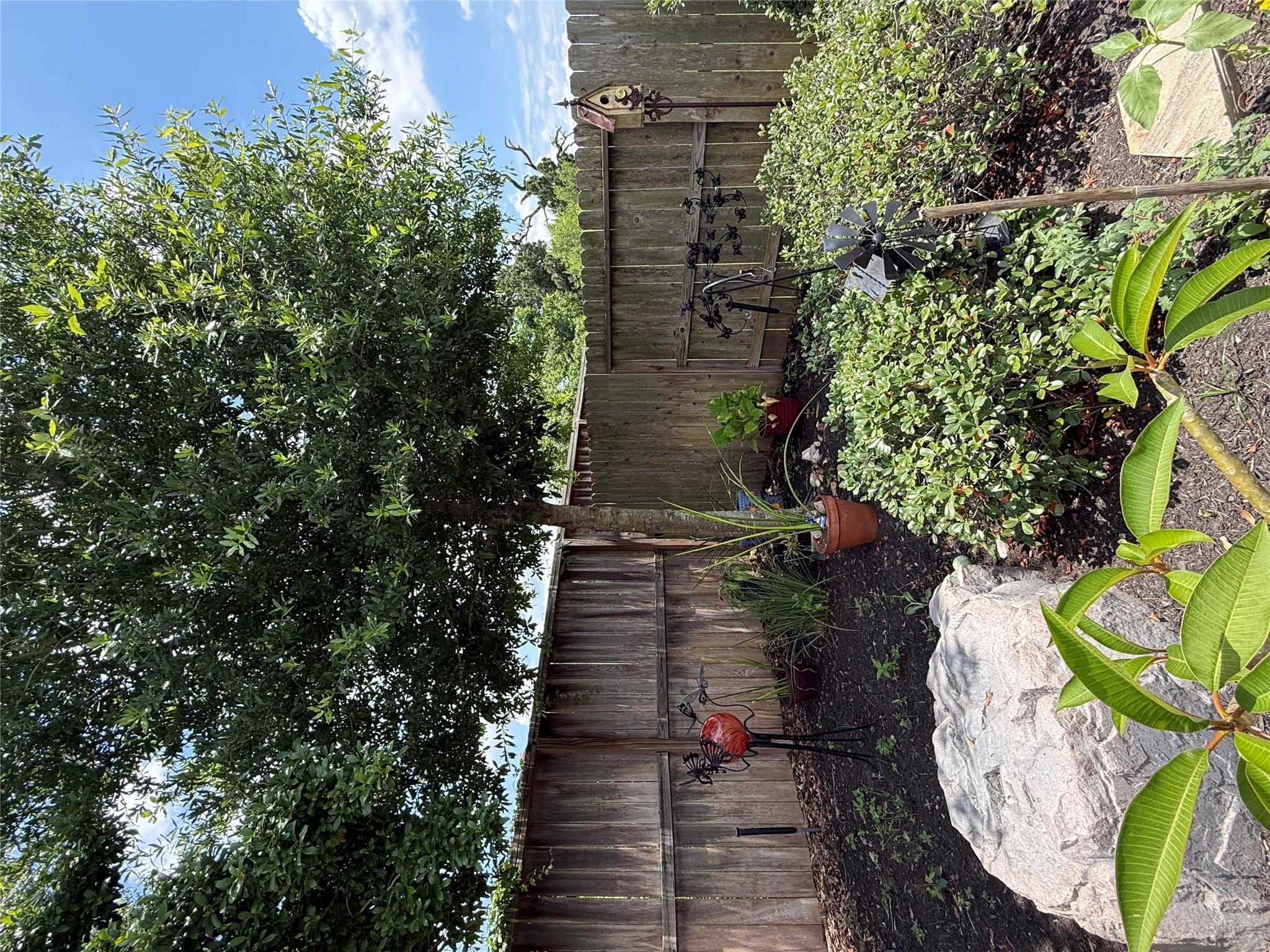 2336 Hagerman Rd, Conroe, TX 77384