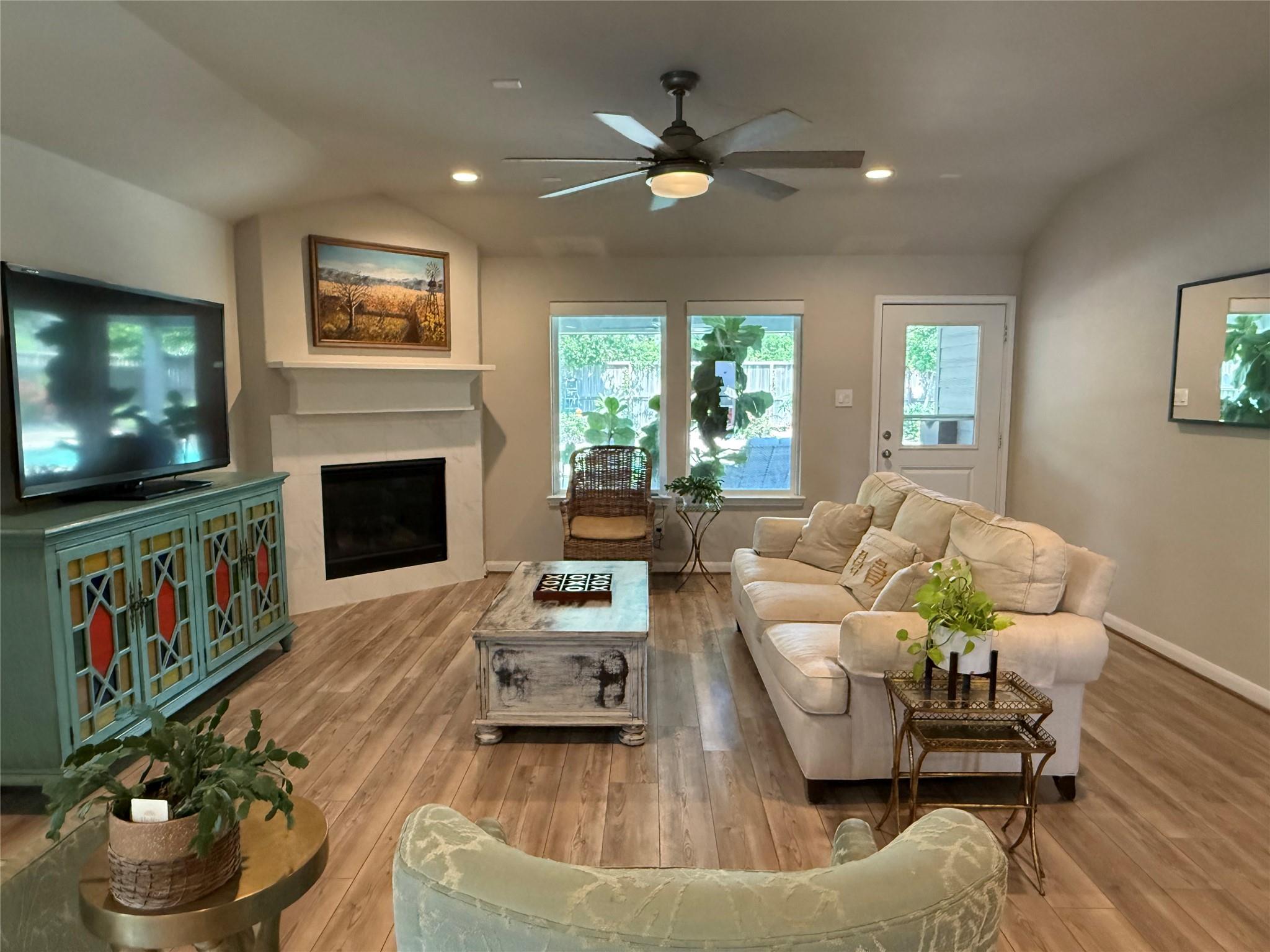 2336 Hagerman Rd, Conroe, TX 77384