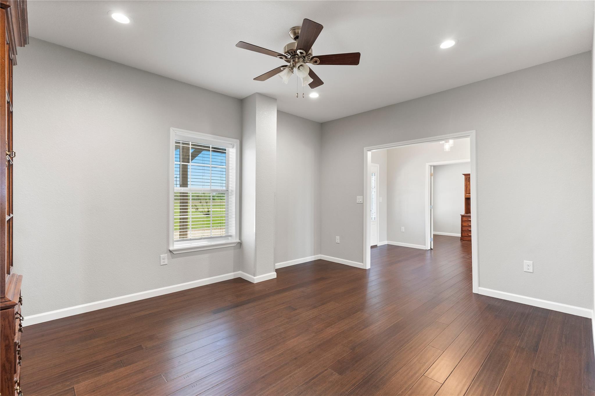 1293 Pioneer Rd, Seguin, TX 78155