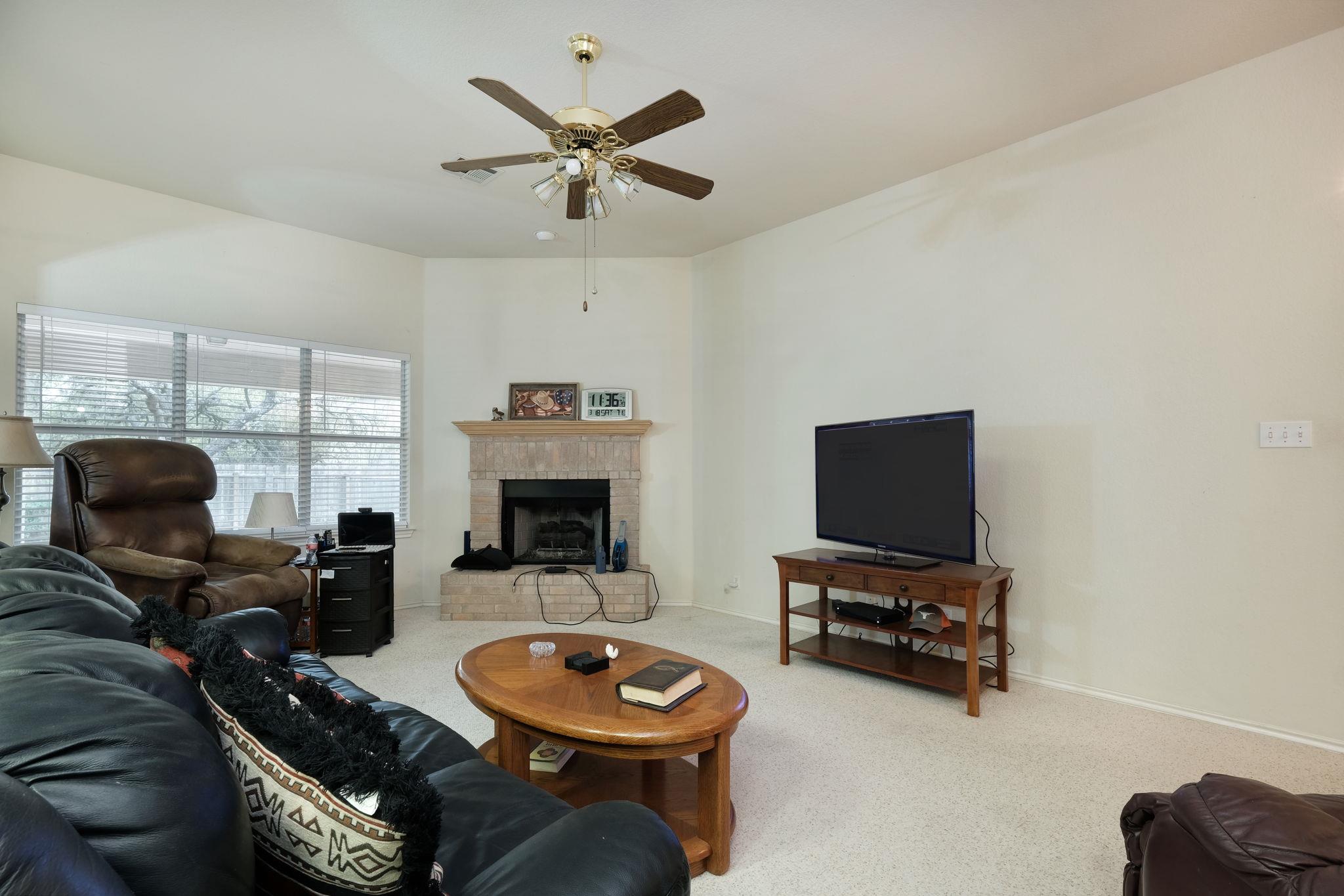 1421 Spiderlily Vw, Cedar Park, TX 78613