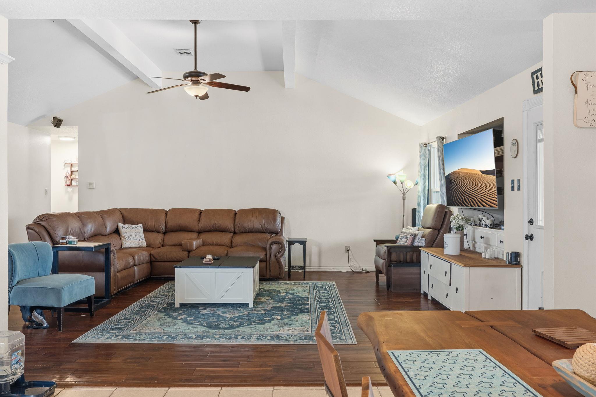 2050 County Road 129, Taylor, TX 76574