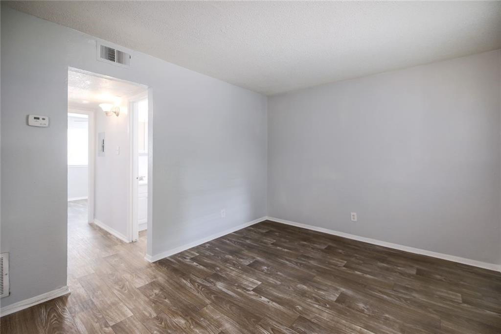 2401 Manor Rd # 221, Austin, TX 78722