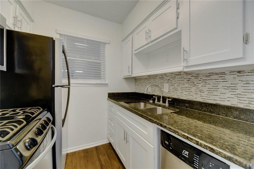 2401 Manor Rd # 221, Austin, TX 78722