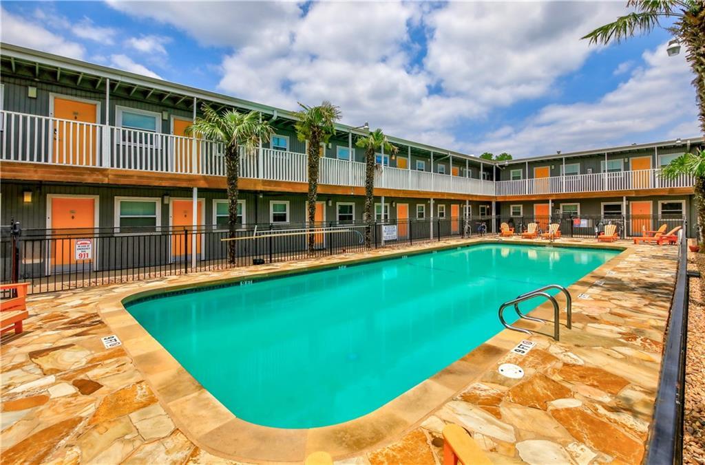 2401 Manor Rd # 221, Austin, TX 78722