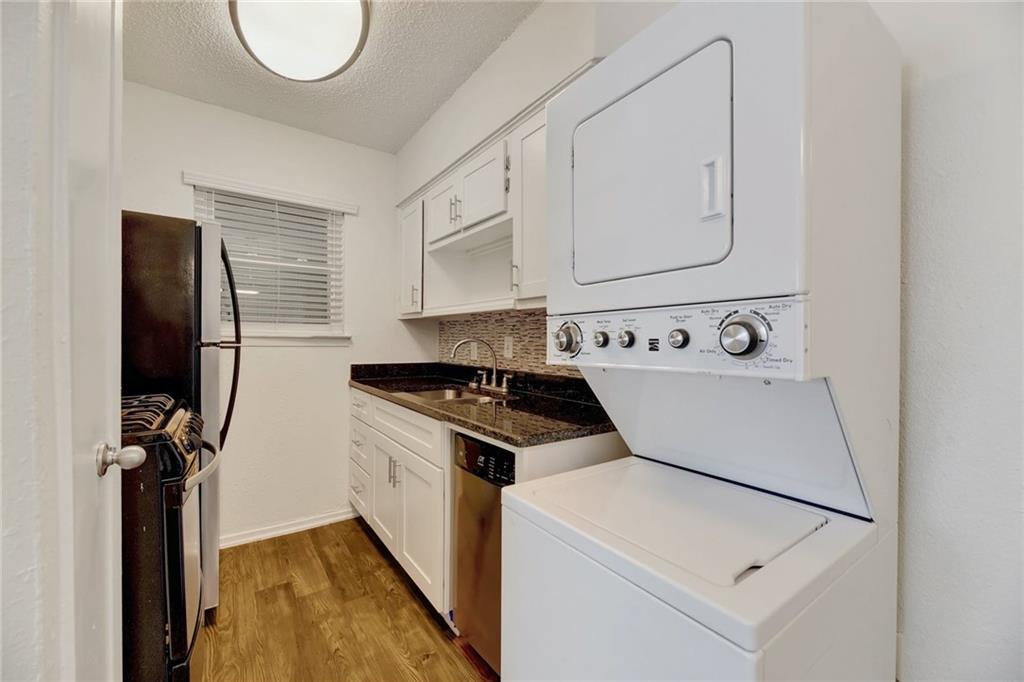 2401 Manor Rd # 221, Austin, TX 78722
