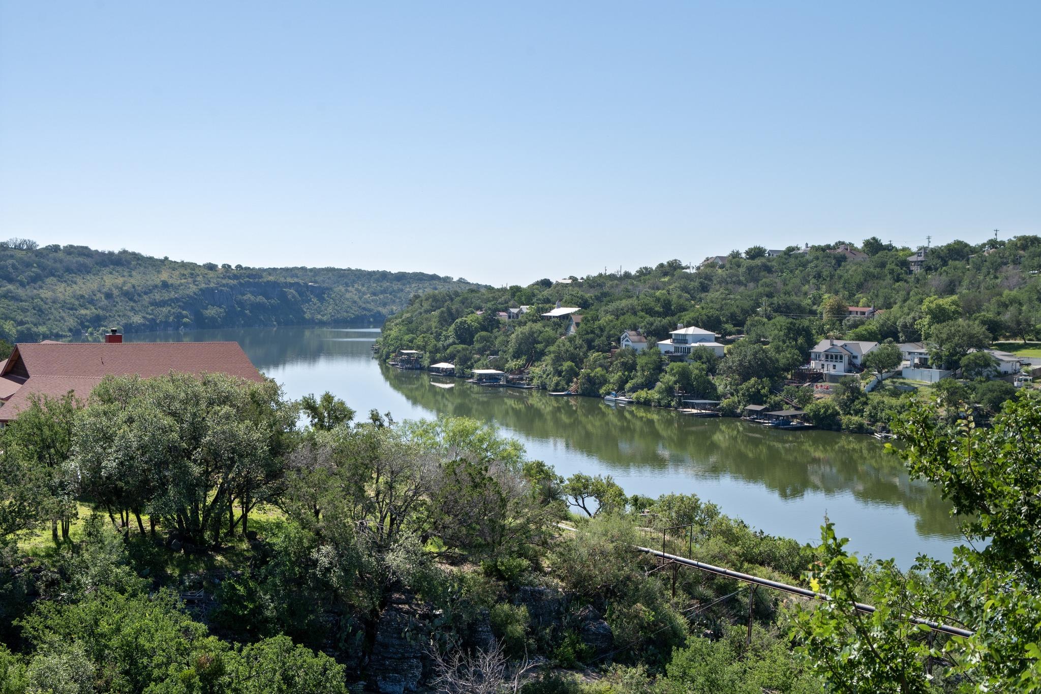 401 Crestview Dr, Marble Falls, TX 78654