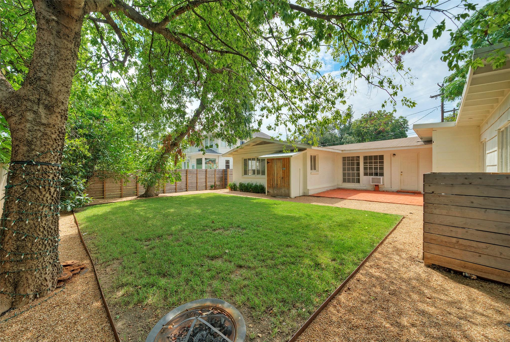 1803 Pearl St, Austin, TX 78701