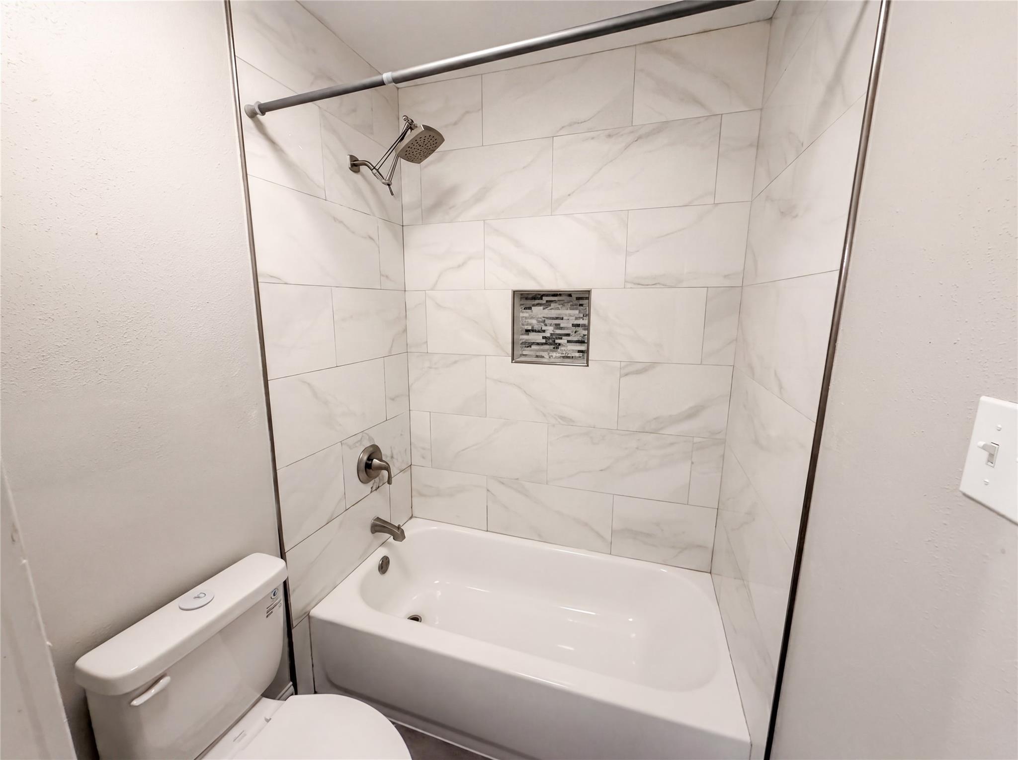 3216 Poe Cv # 5C, Lago Vista, TX 78645