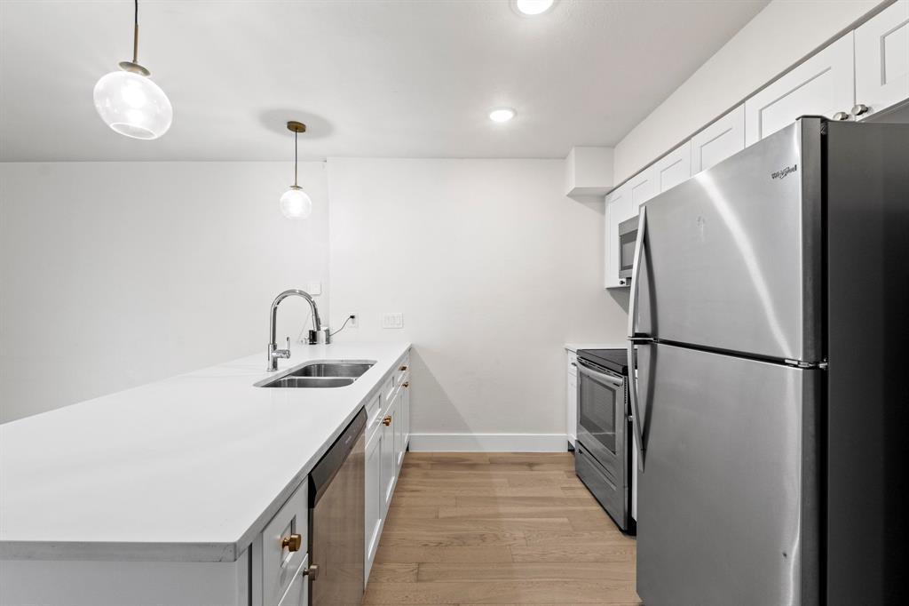 909 Reinli St # 101, Austin, TX 78751