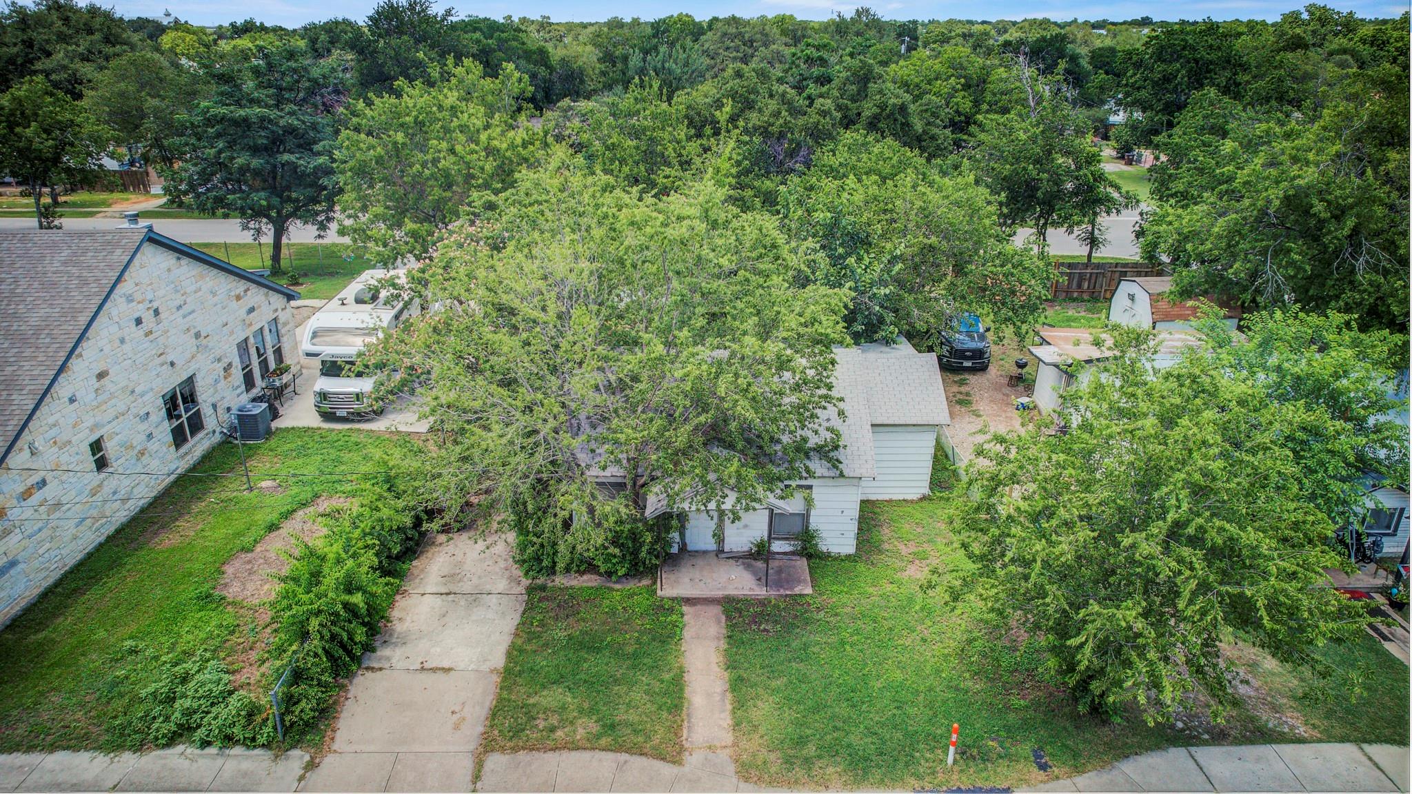 308 E Austin Ave, Round Rock, TX 78664