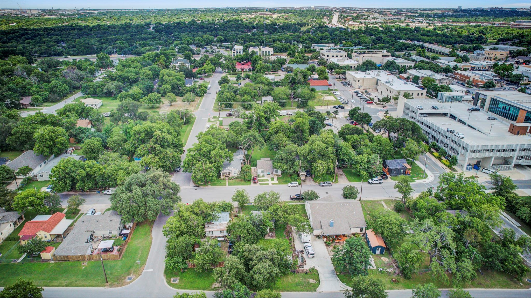 308 E Austin Ave, Round Rock, TX 78664